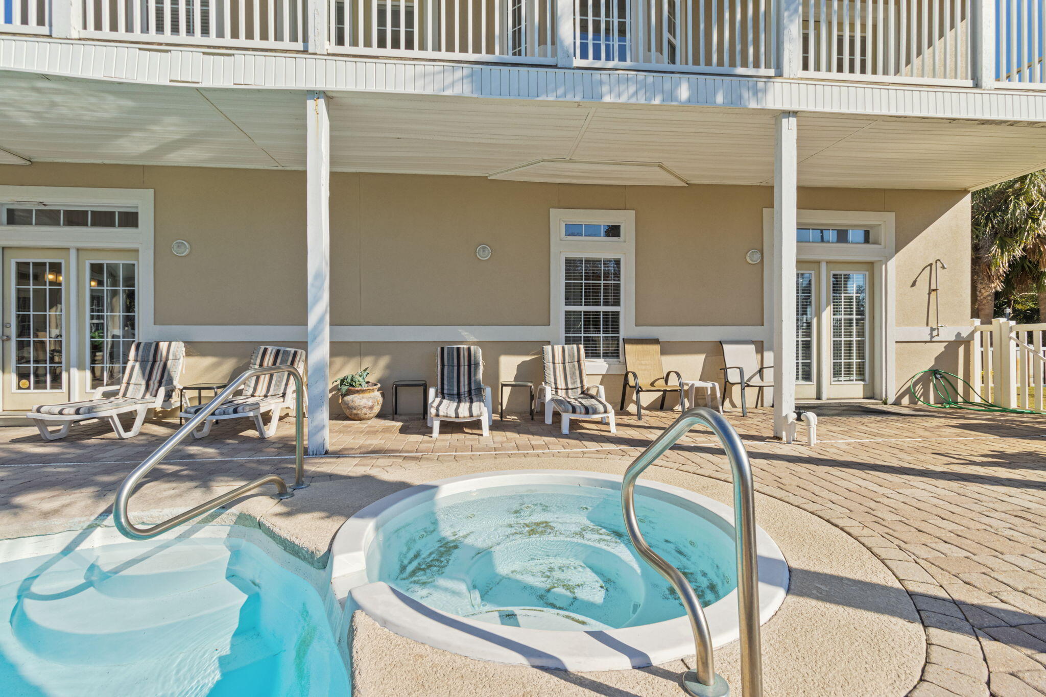 AVALON BEACH ESTATES - Residential