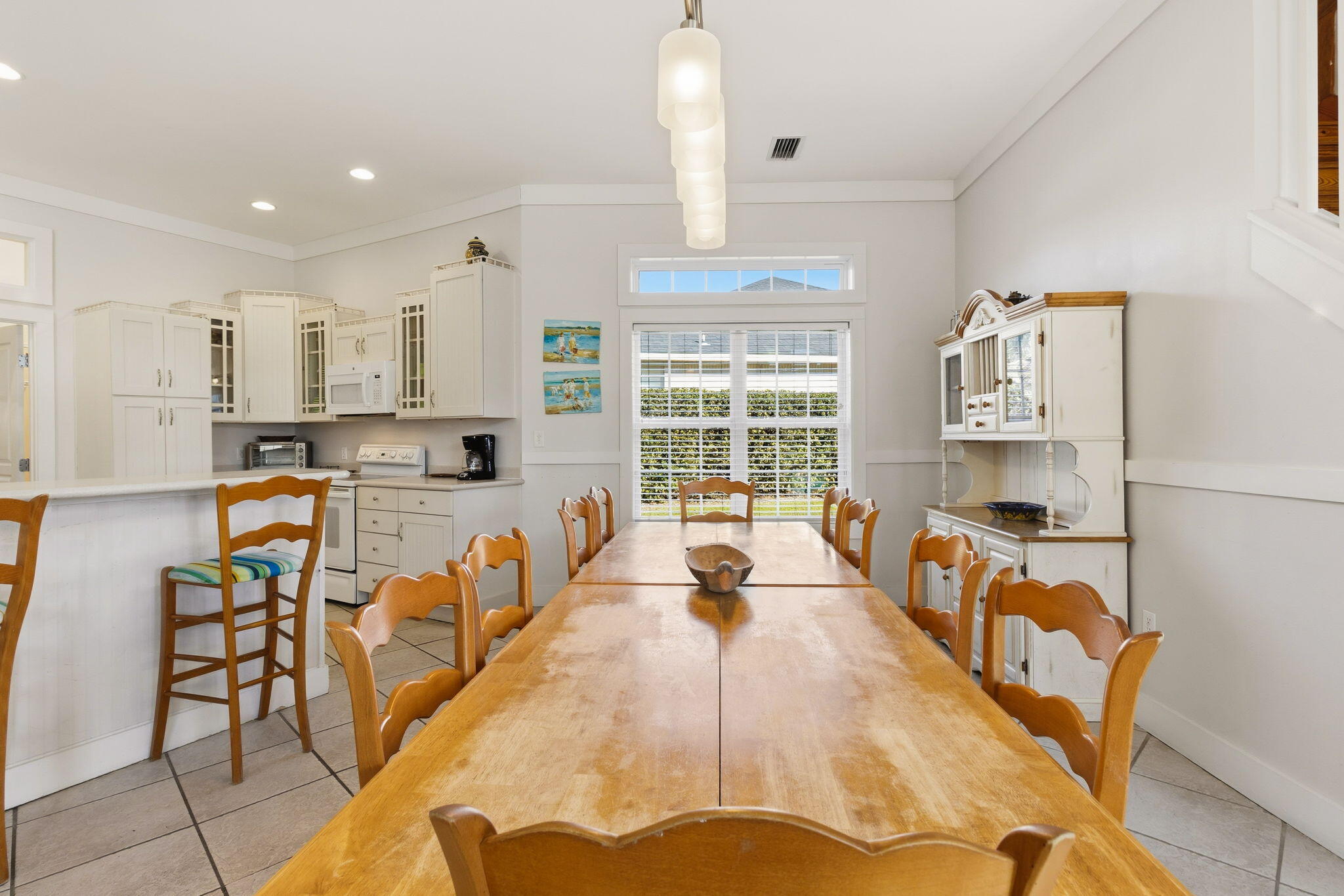 AVALON BEACH ESTATES - Residential