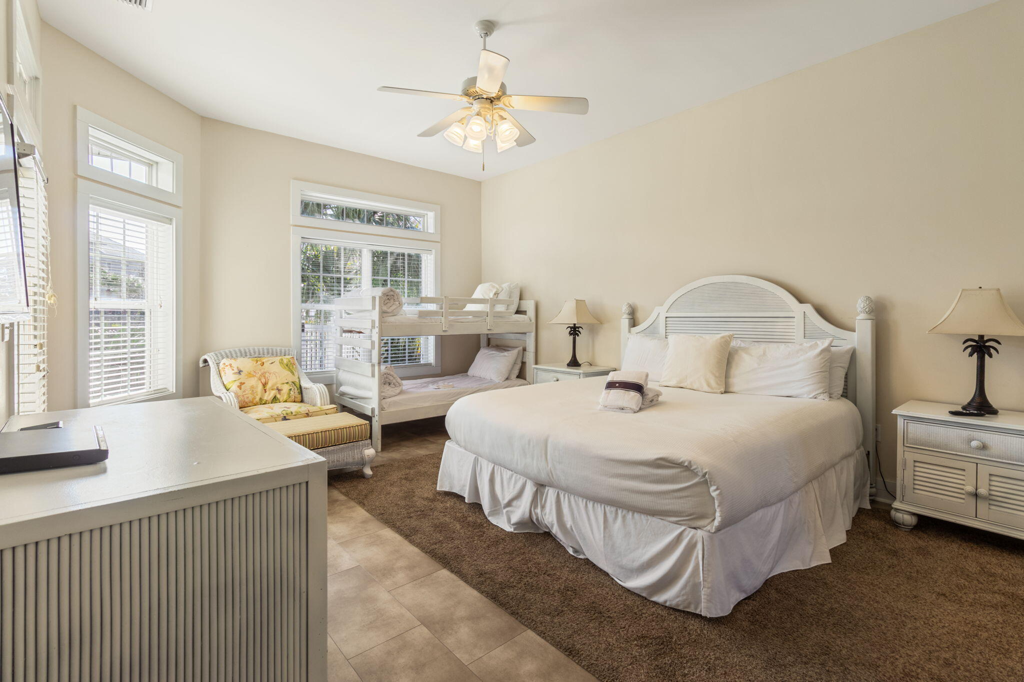 AVALON BEACH ESTATES - Residential