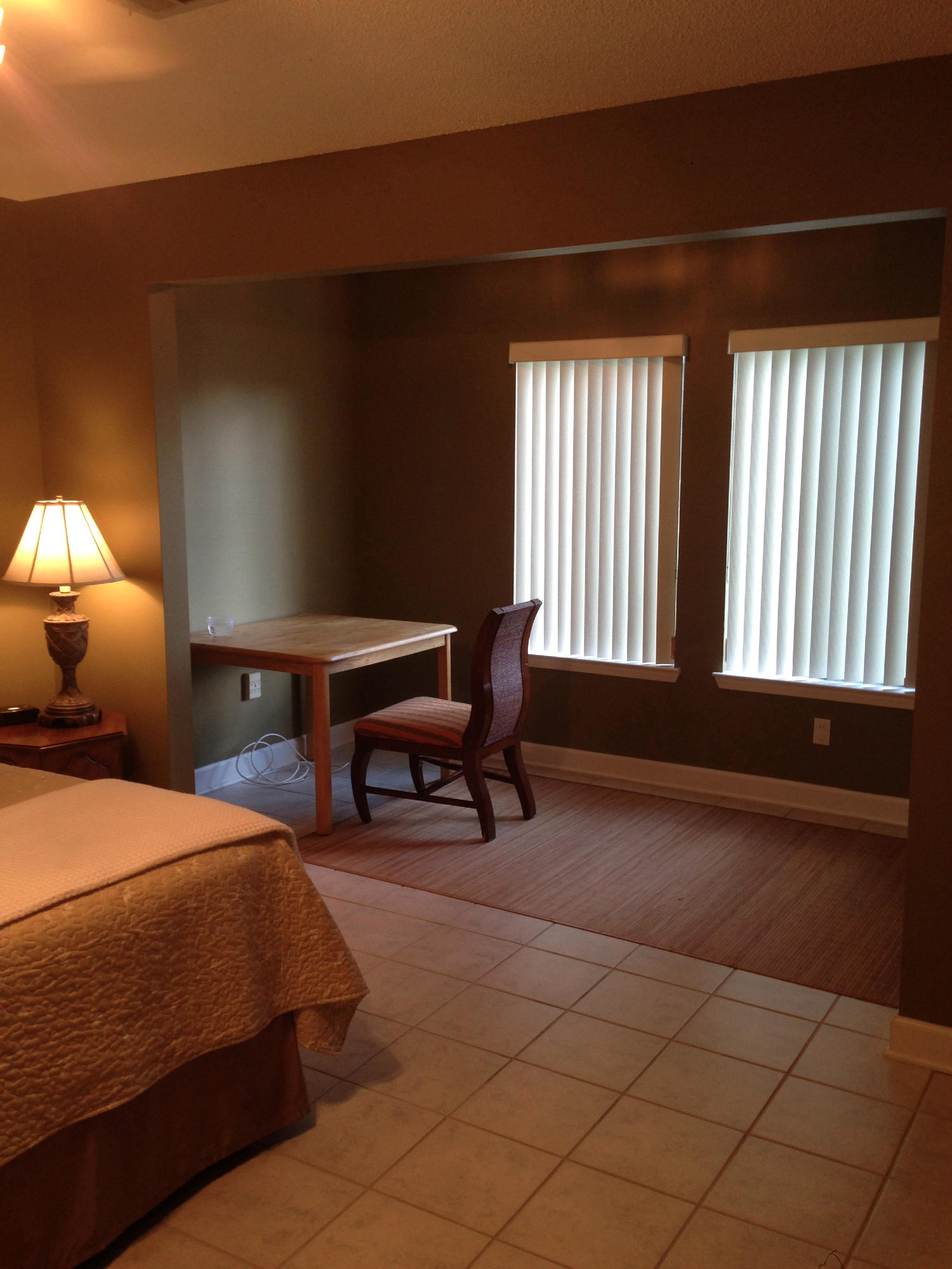 LAKESIDE CONDO AT BLUEWATER BAY - Residential Lease