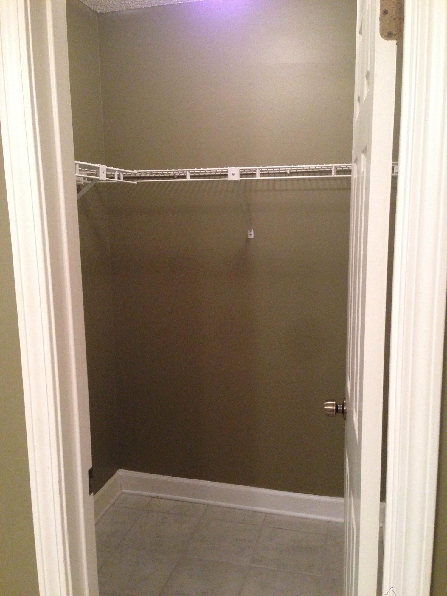 LAKESIDE CONDO AT BLUEWATER BAY - Residential Lease