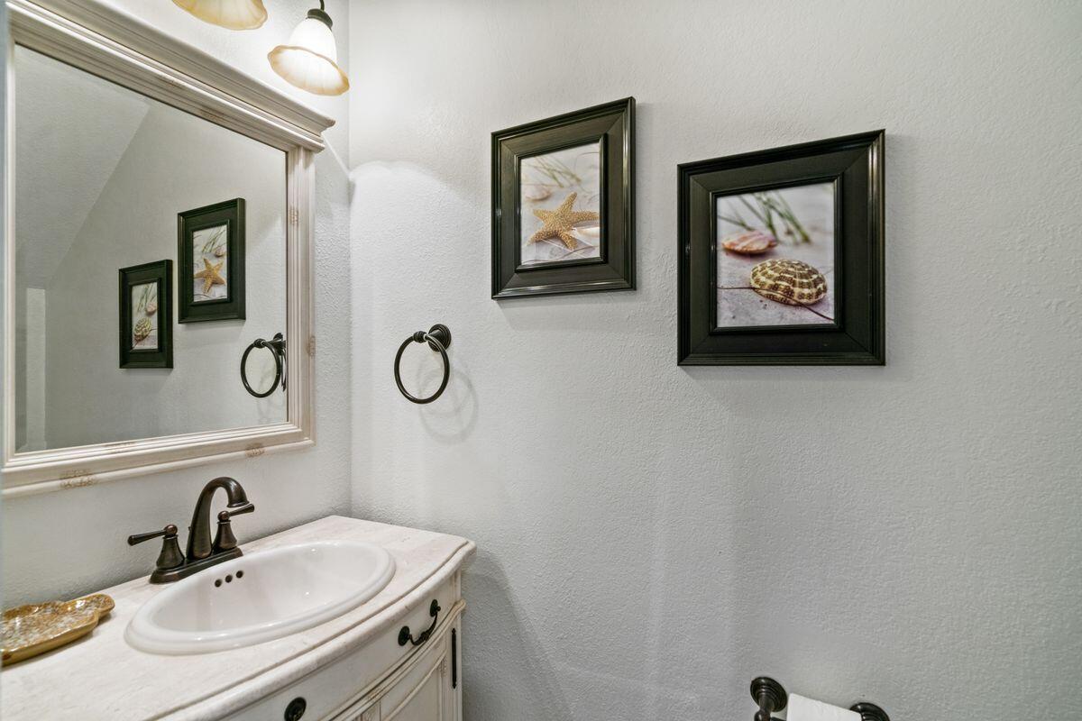 SEASCAPE CONDO PH 6A - Residential