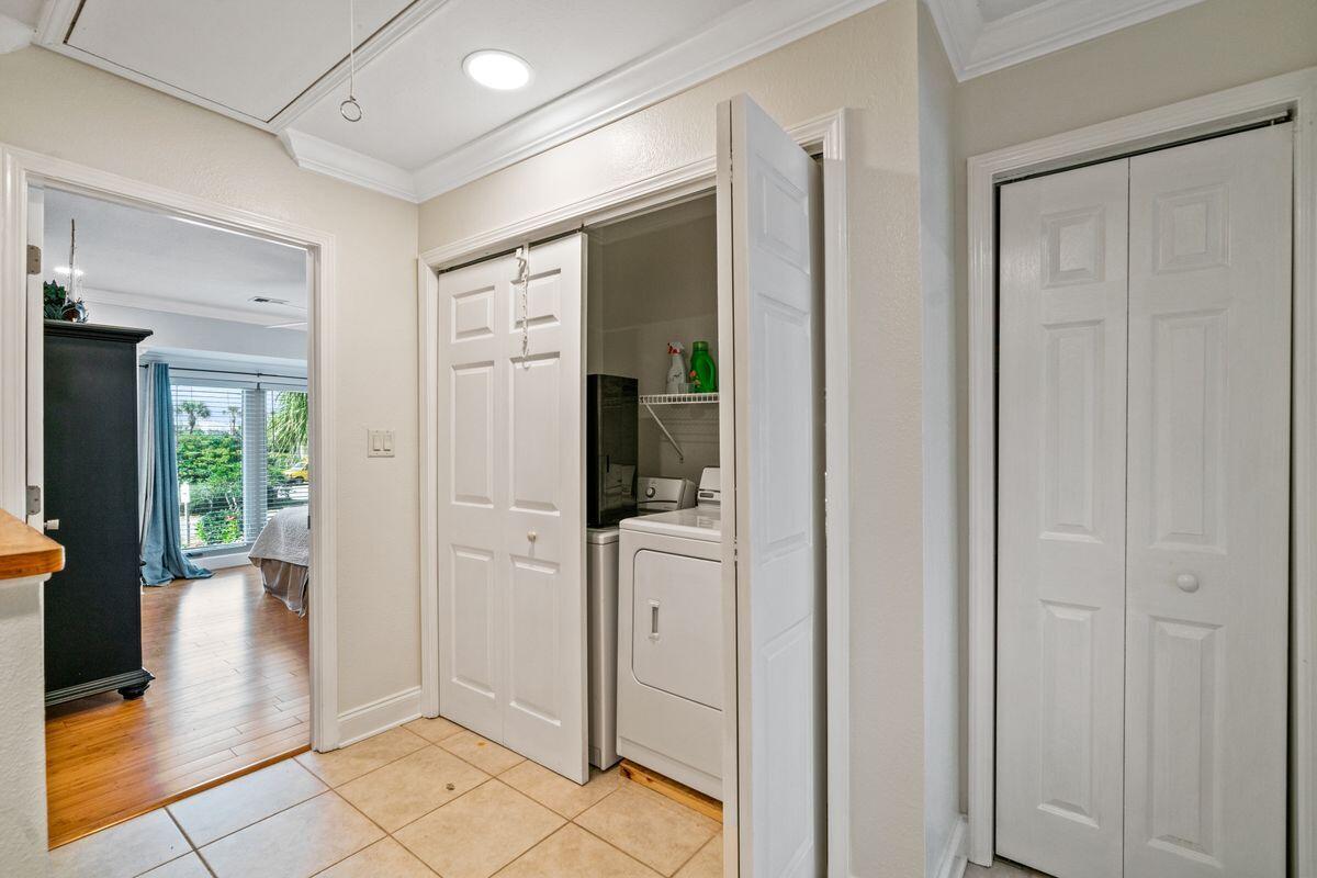 SEASCAPE CONDO PH 6A - Residential