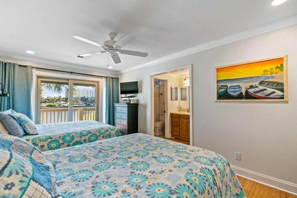 SEASCAPE CONDO PH 6A - Residential