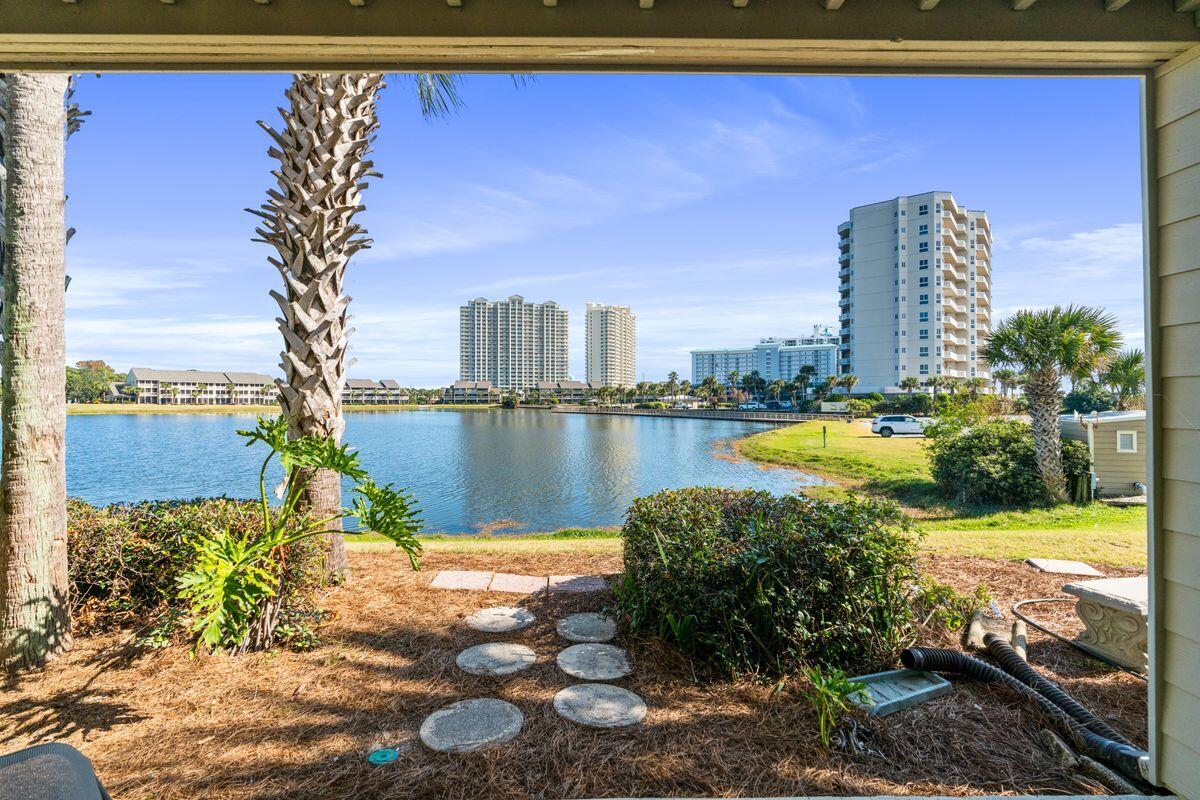 SEASCAPE CONDO PH 6A - Residential