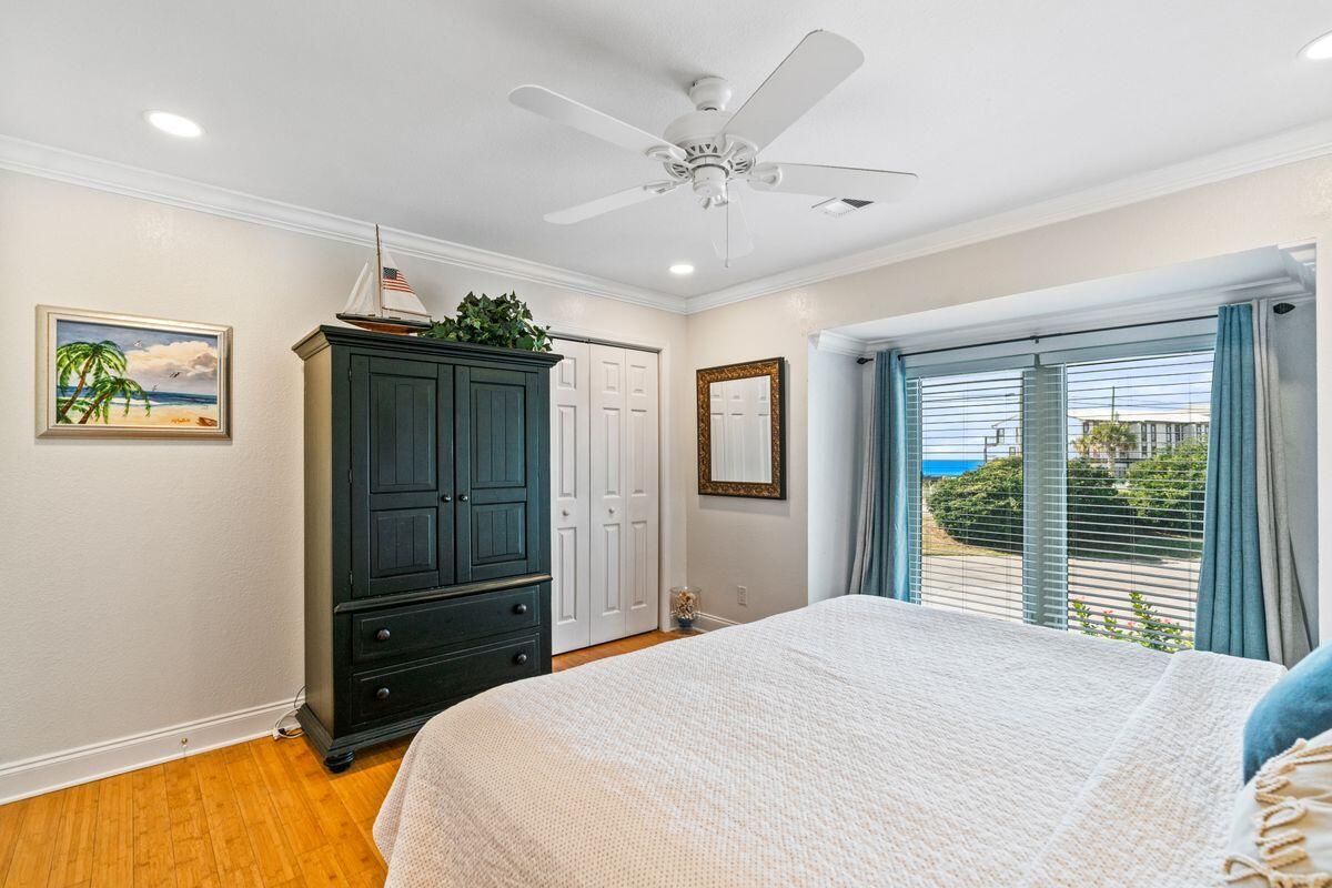 SEASCAPE CONDO PH 6A - Residential