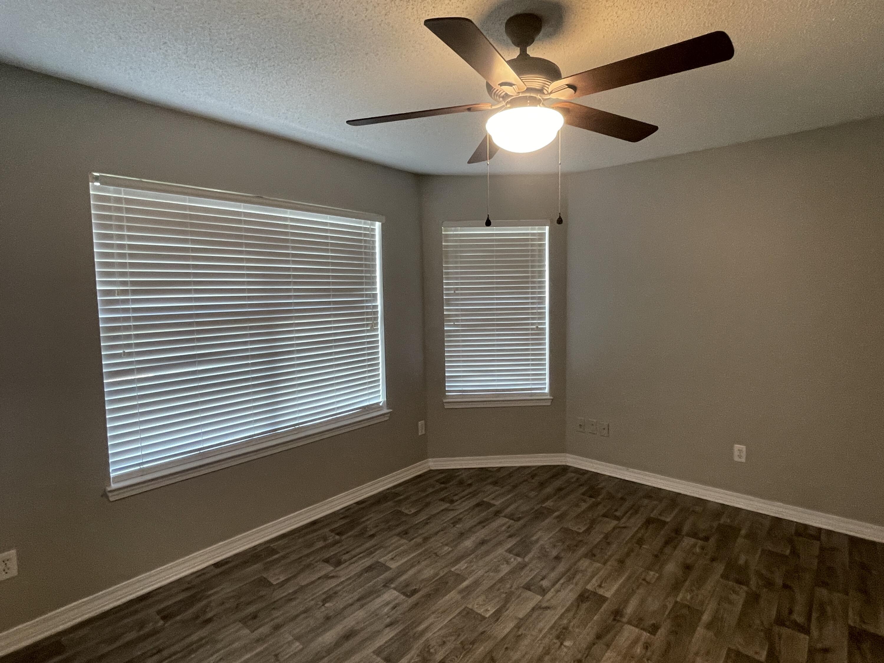 REDSTONE ESTATES - Residential Lease