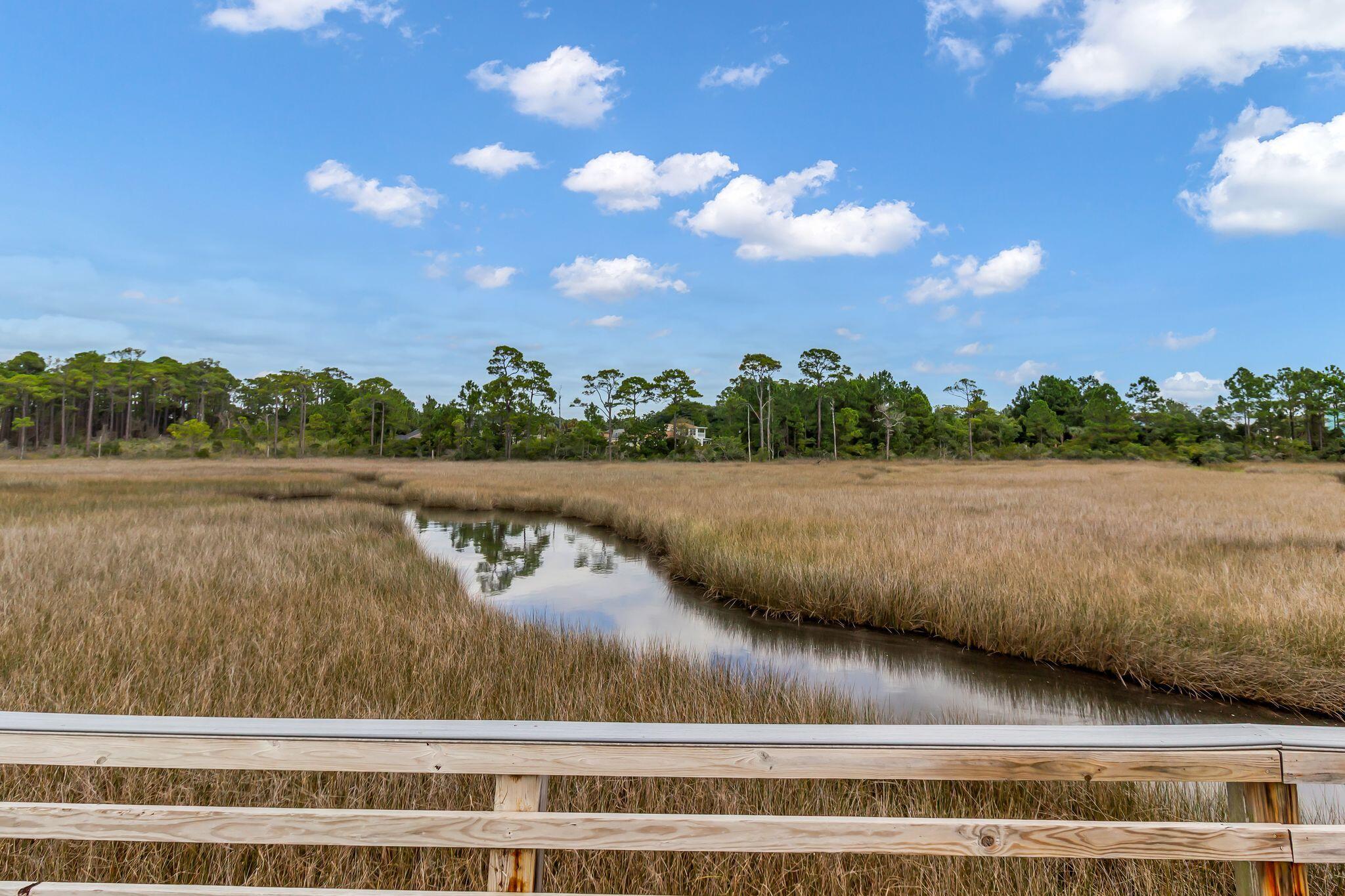 MARSH HARBOR - Residential