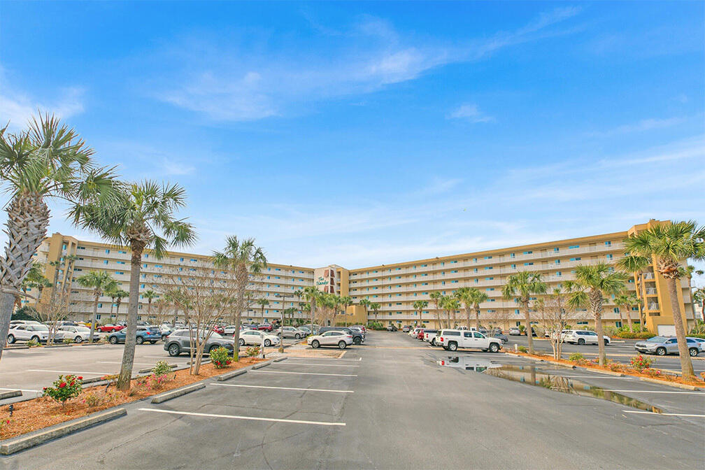 ISLANDER CONDO PH 2 - Residential