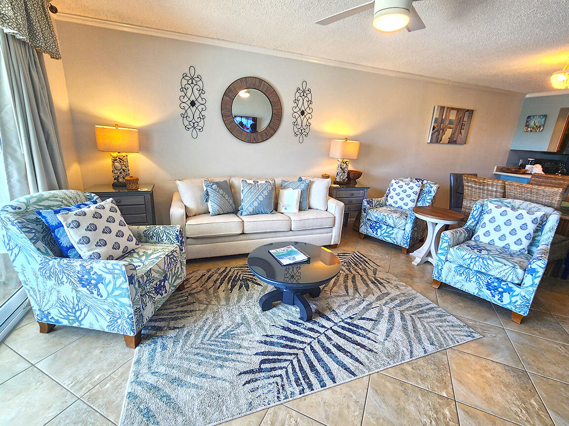 ISLANDER CONDO PH 2 - Residential