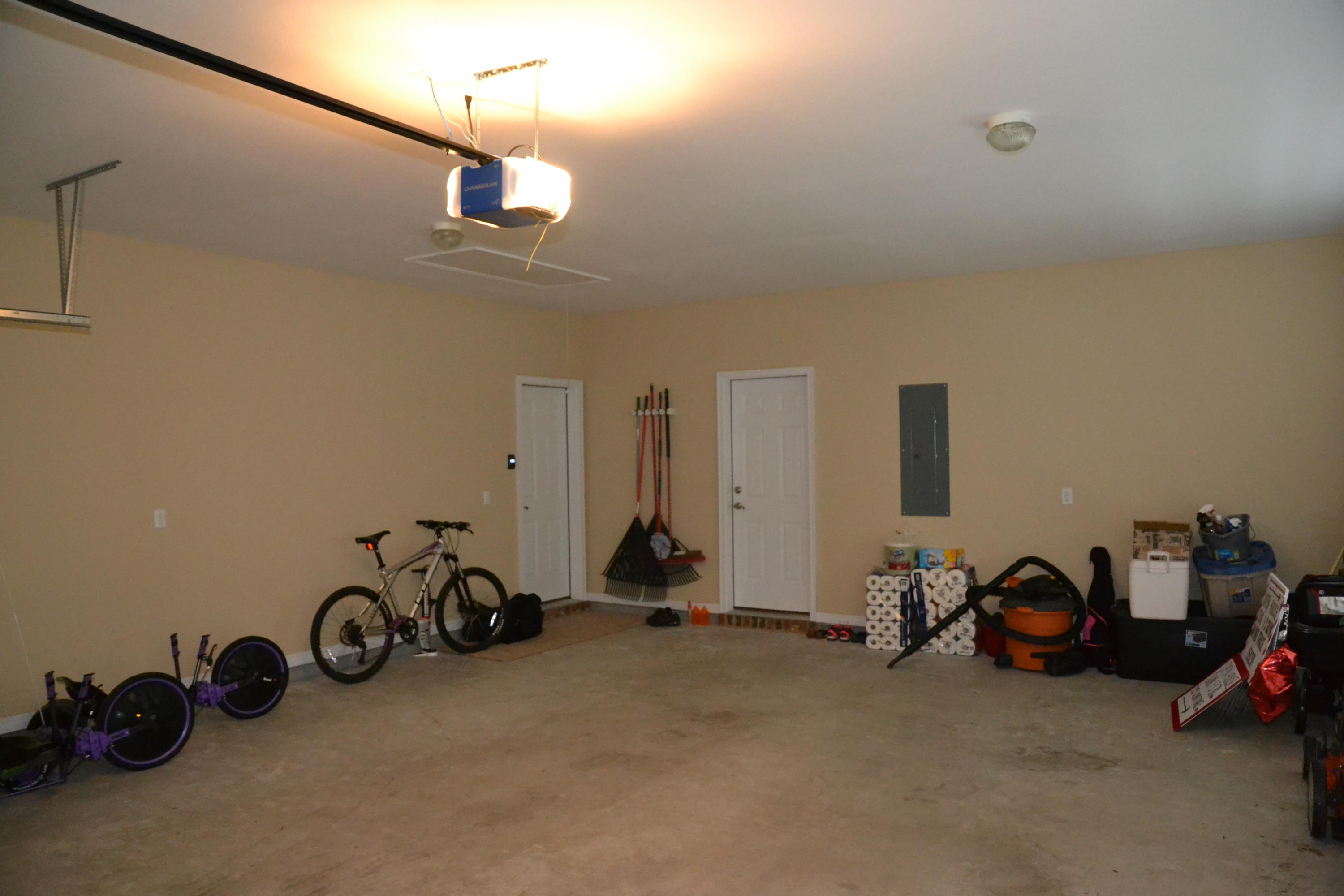 WINDMEADOWS - Residential