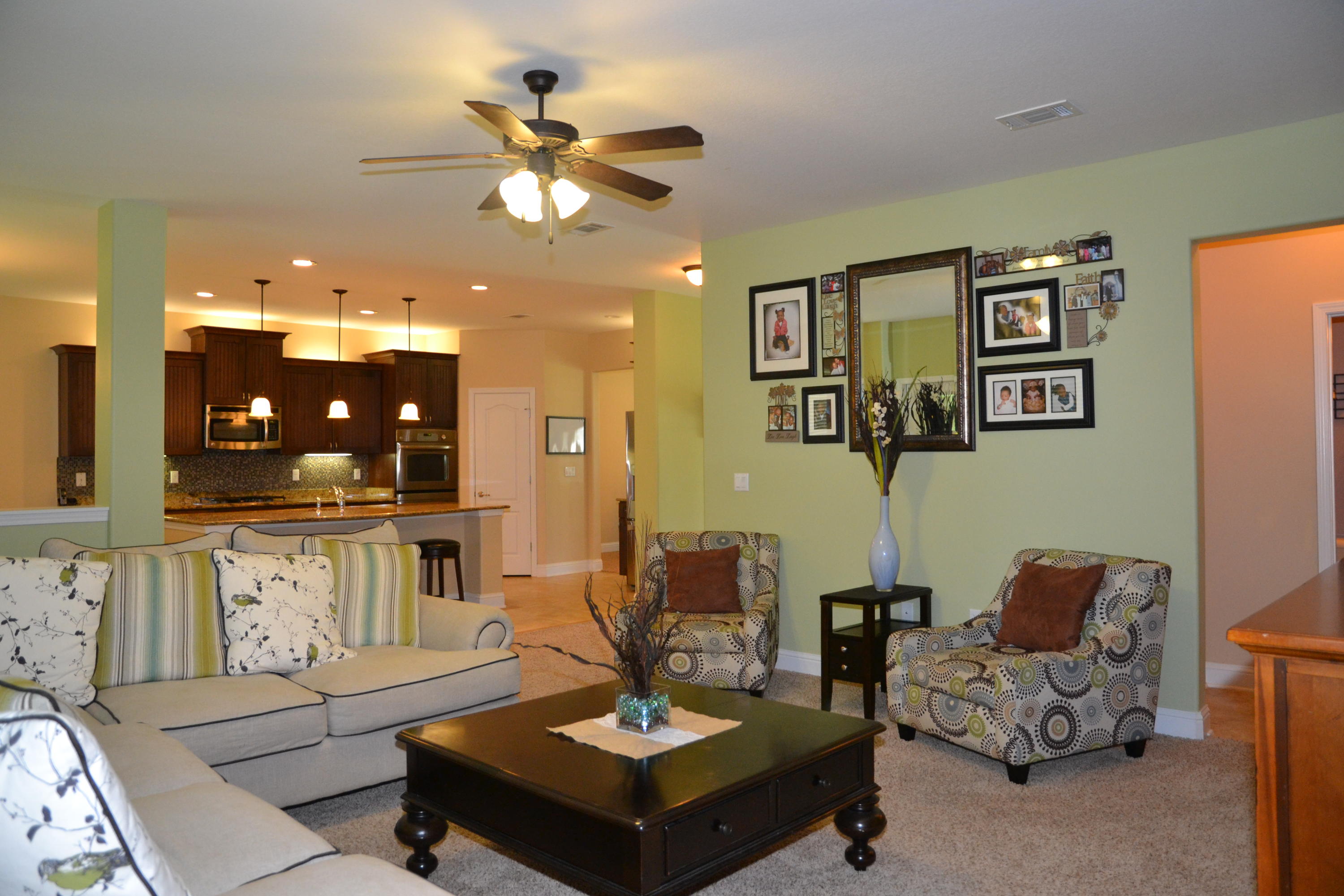 WINDMEADOWS - Residential