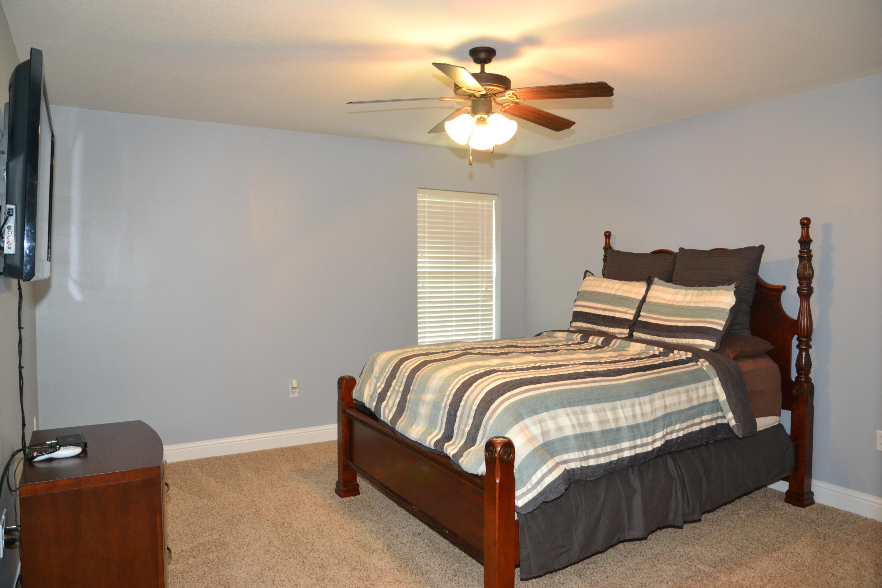 WINDMEADOWS - Residential