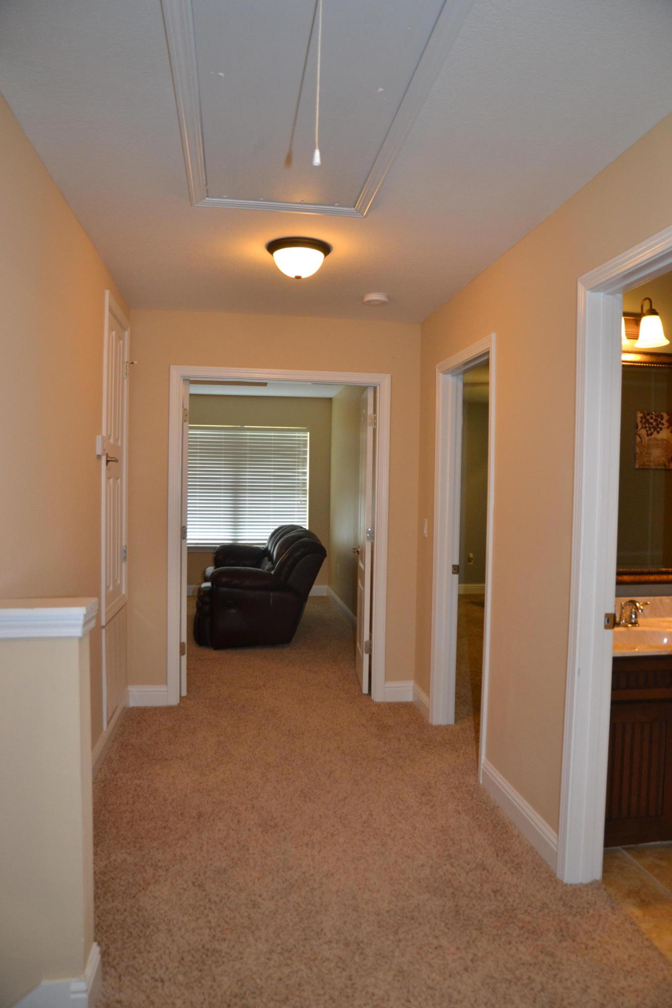 WINDMEADOWS - Residential
