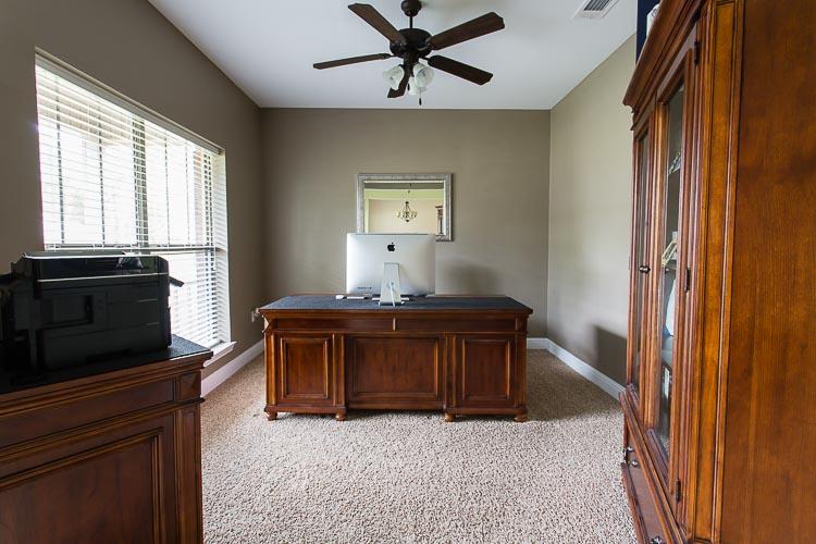 WINDMEADOWS - Residential