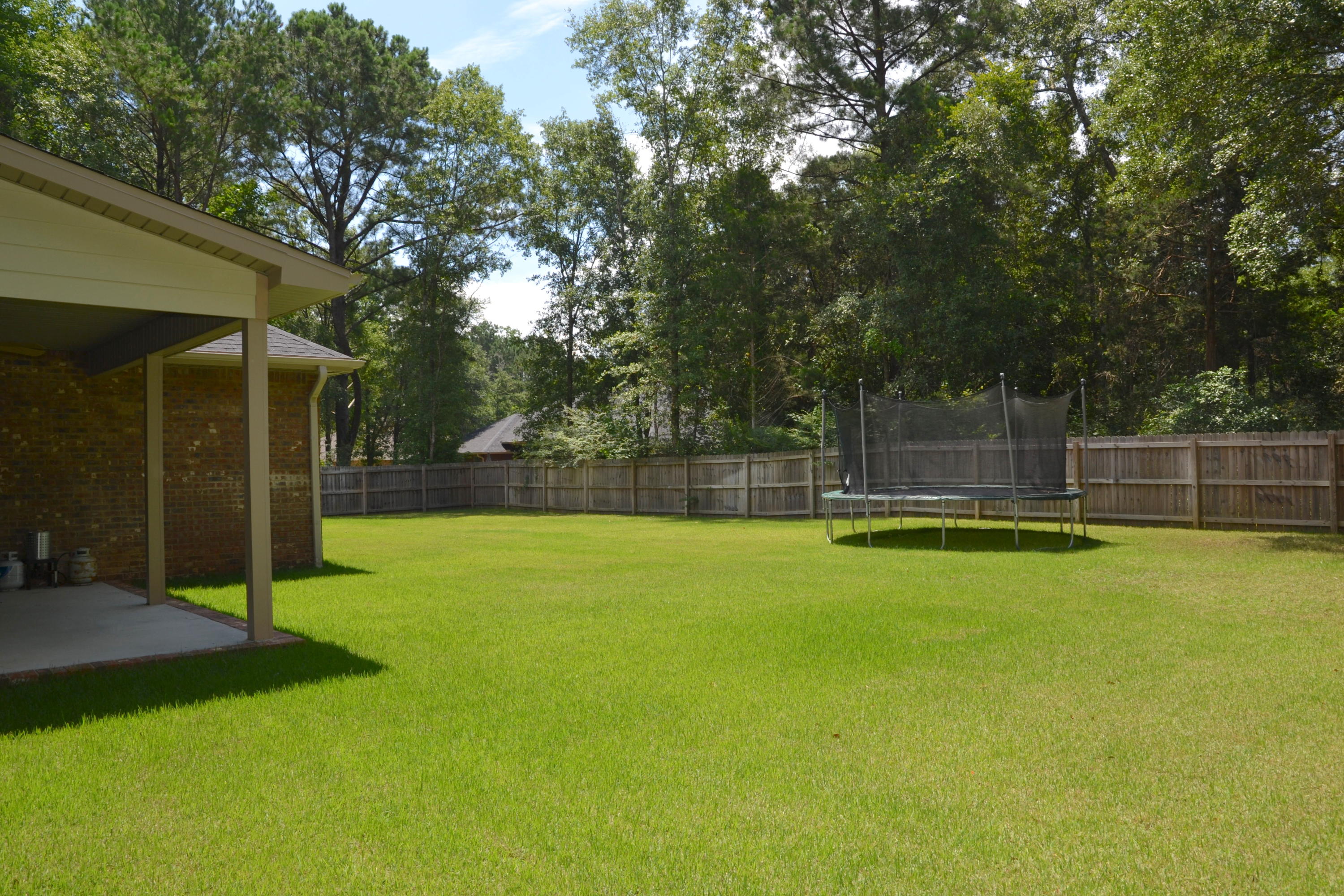 WINDMEADOWS - Residential