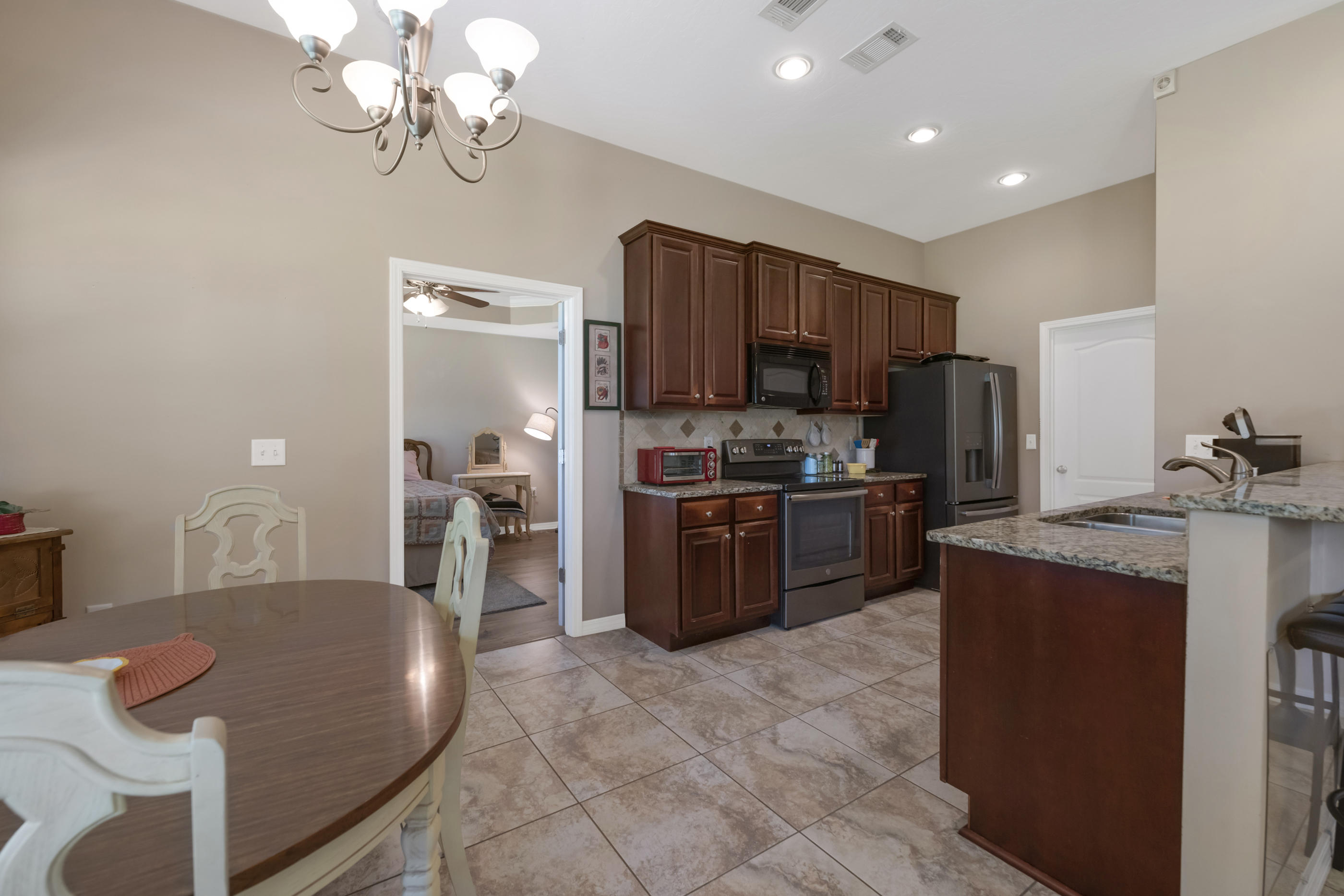 FOUR WINDS S/D - Residential