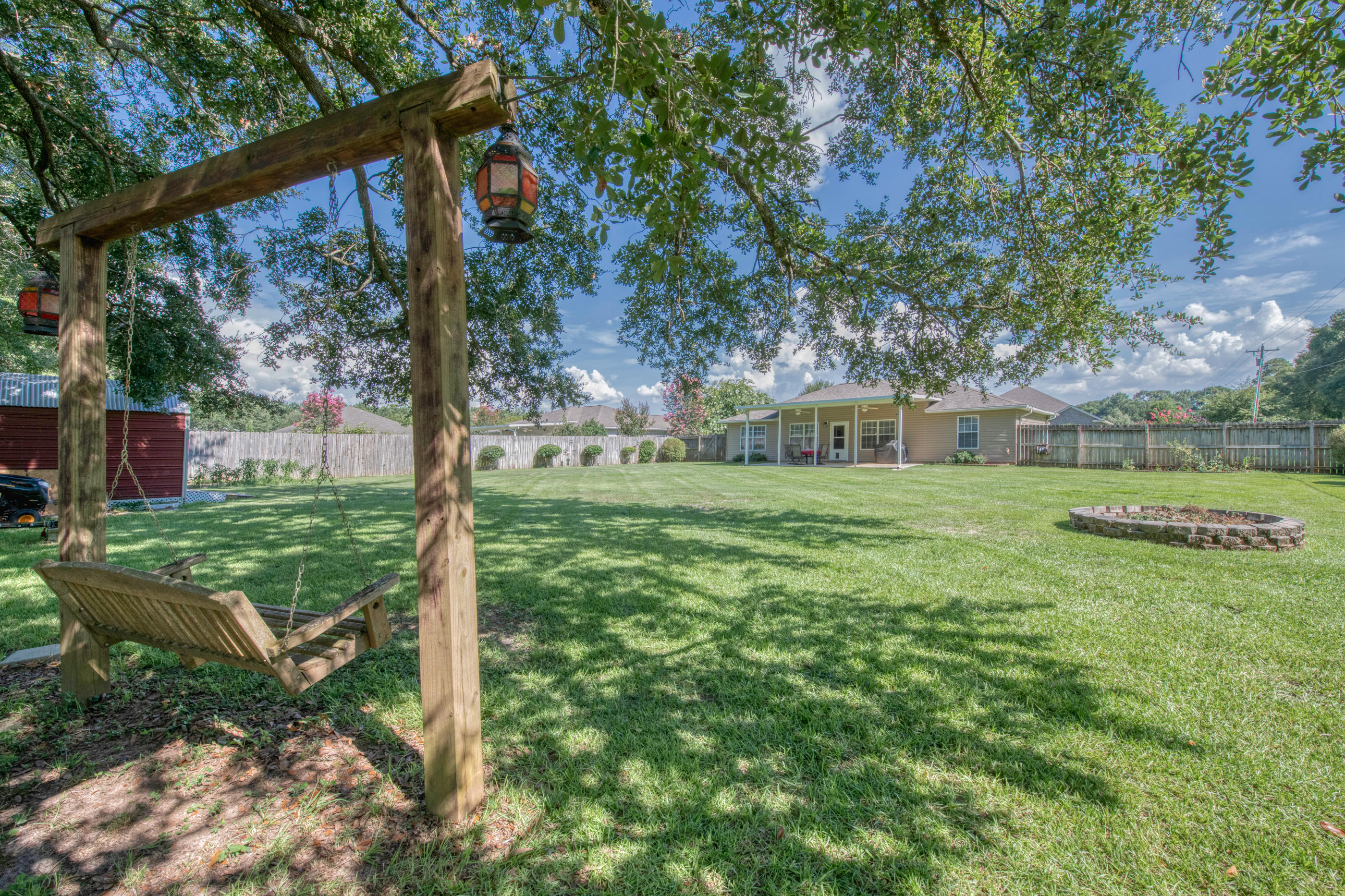 FOUR WINDS S/D - Residential