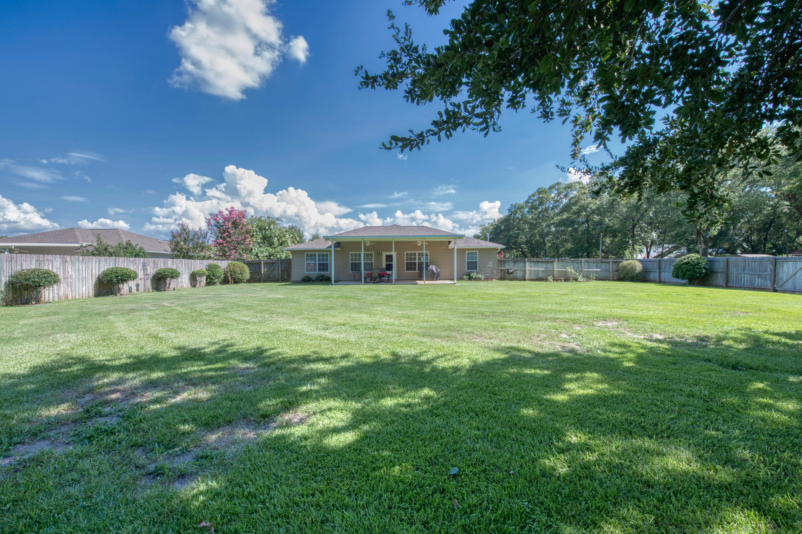 FOUR WINDS S/D - Residential