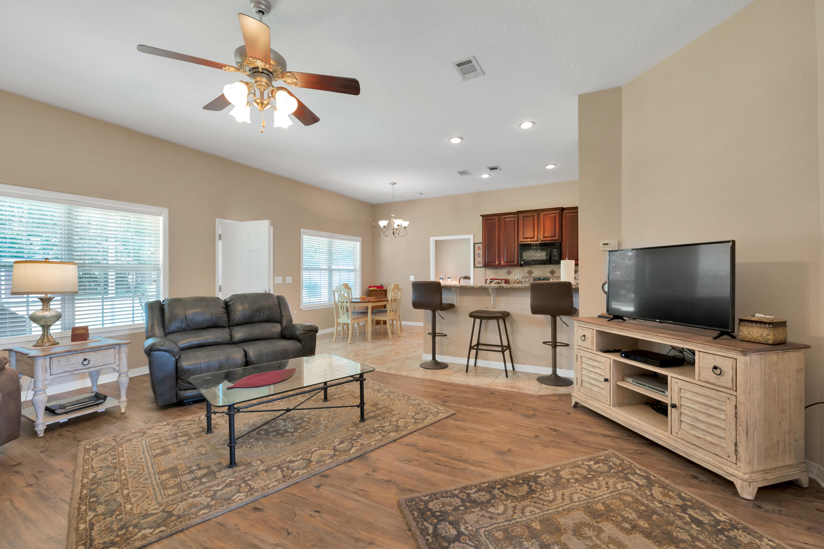 FOUR WINDS S/D - Residential