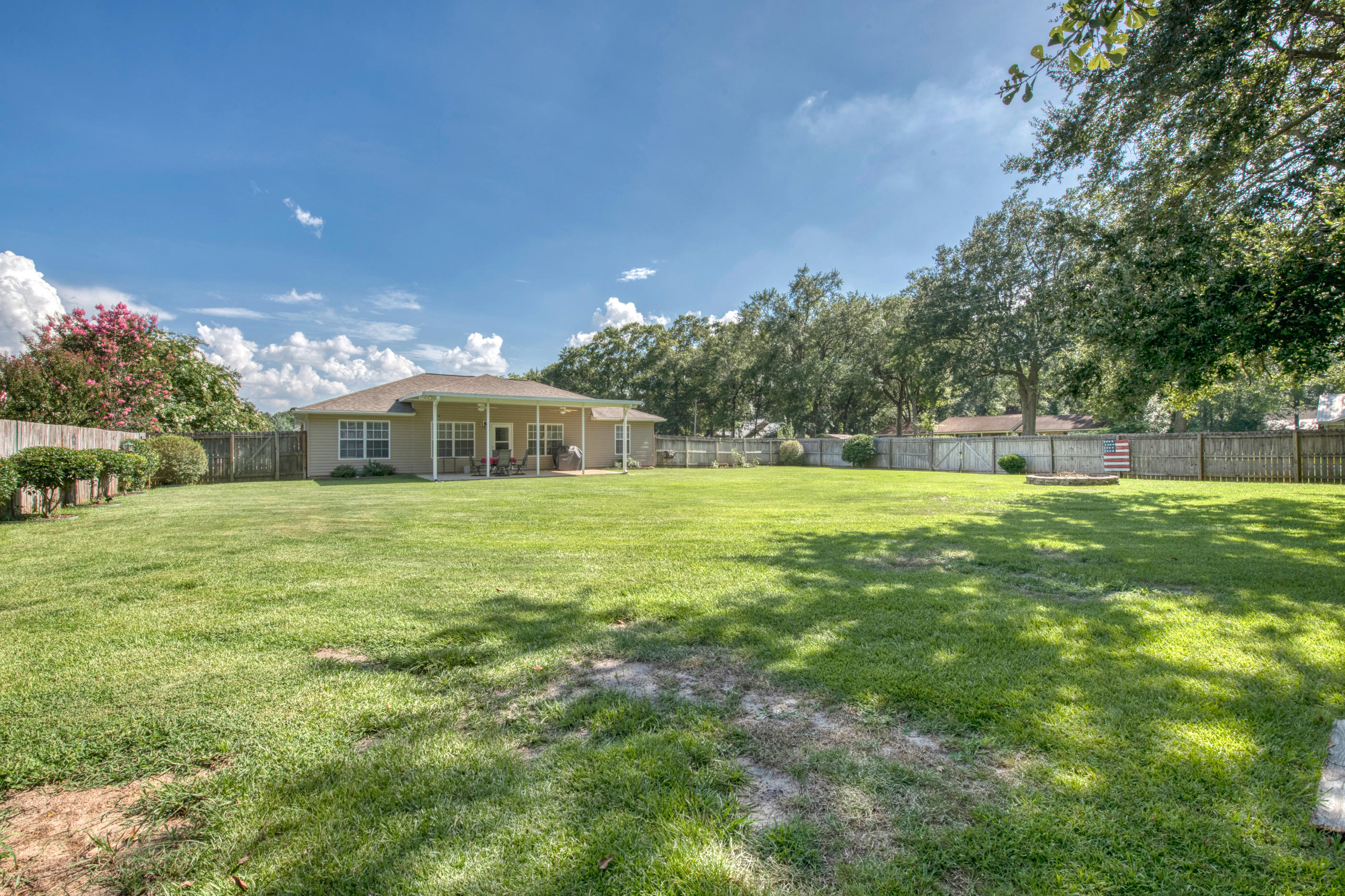 FOUR WINDS S/D - Residential