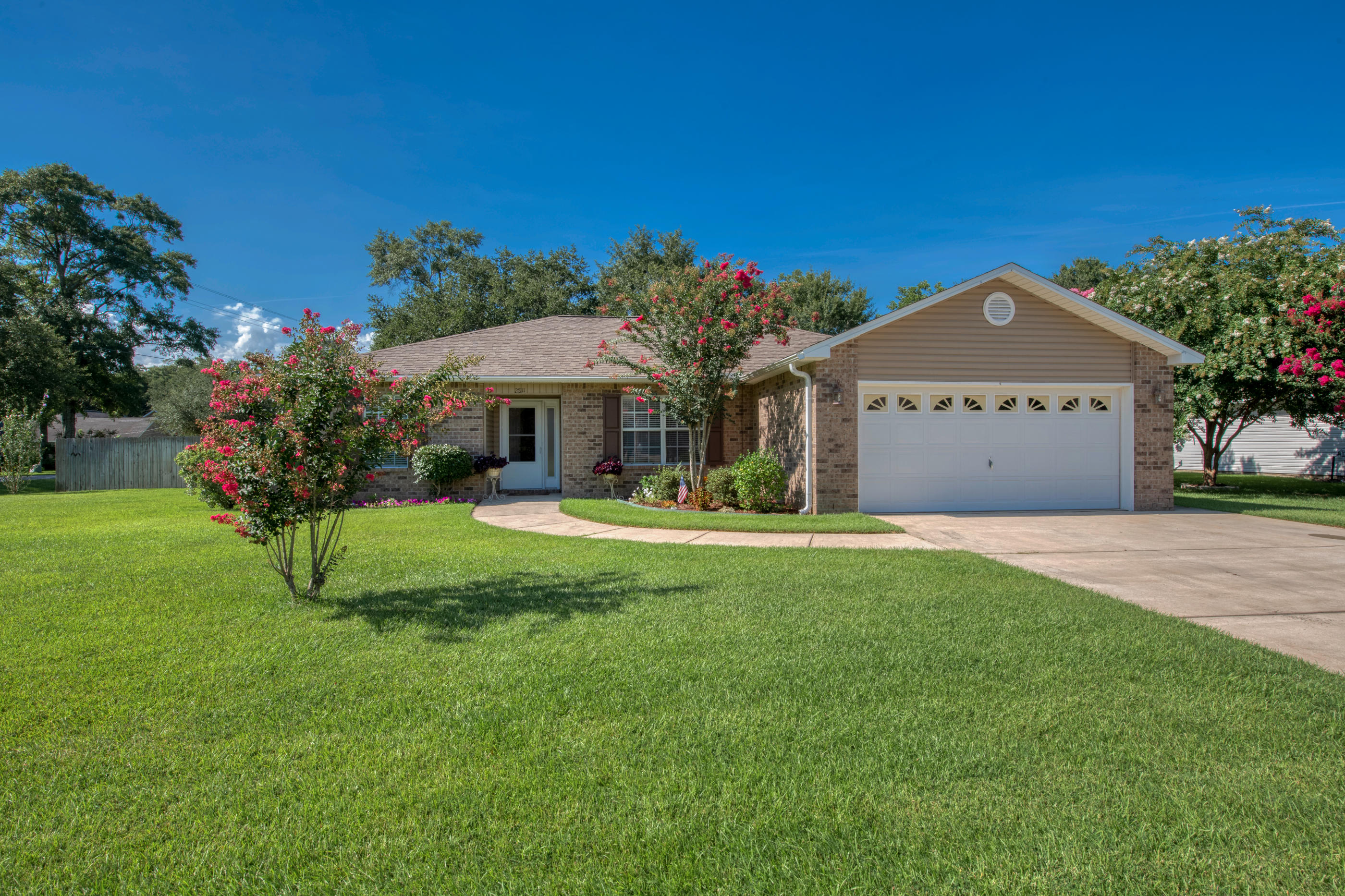 FOUR WINDS S/D - Residential