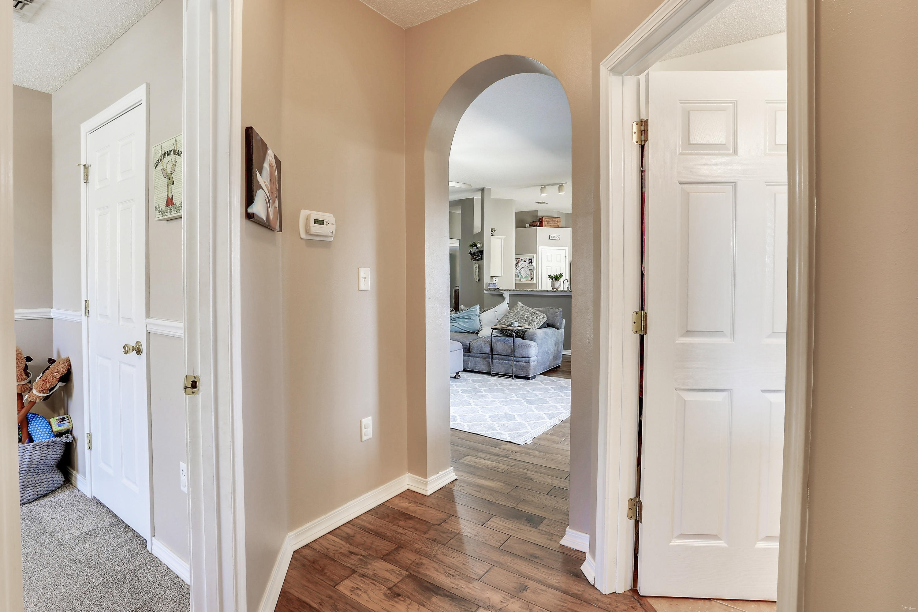 HOLLEY BY THE SEA - Residential