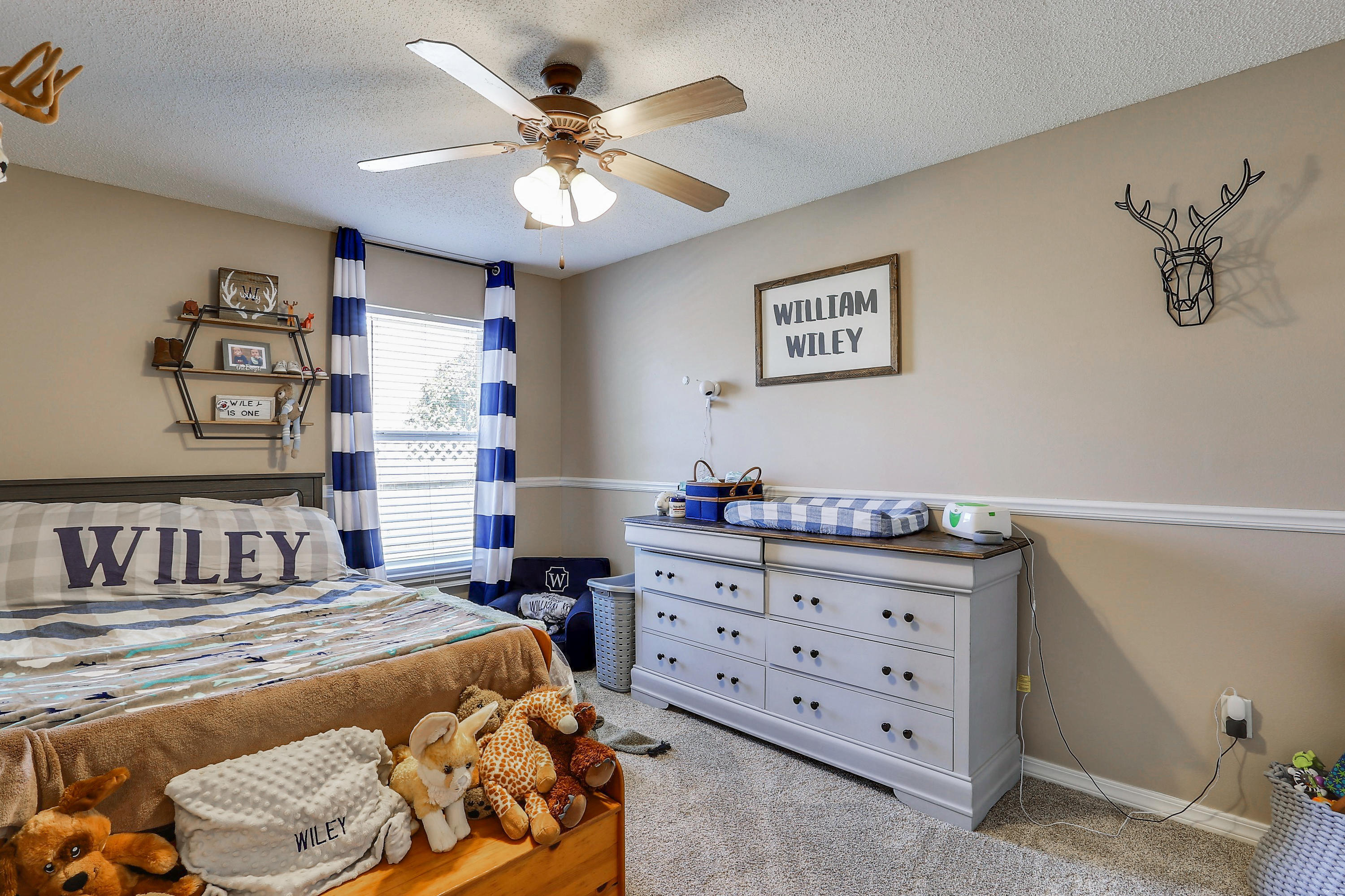 HOLLEY BY THE SEA - Residential