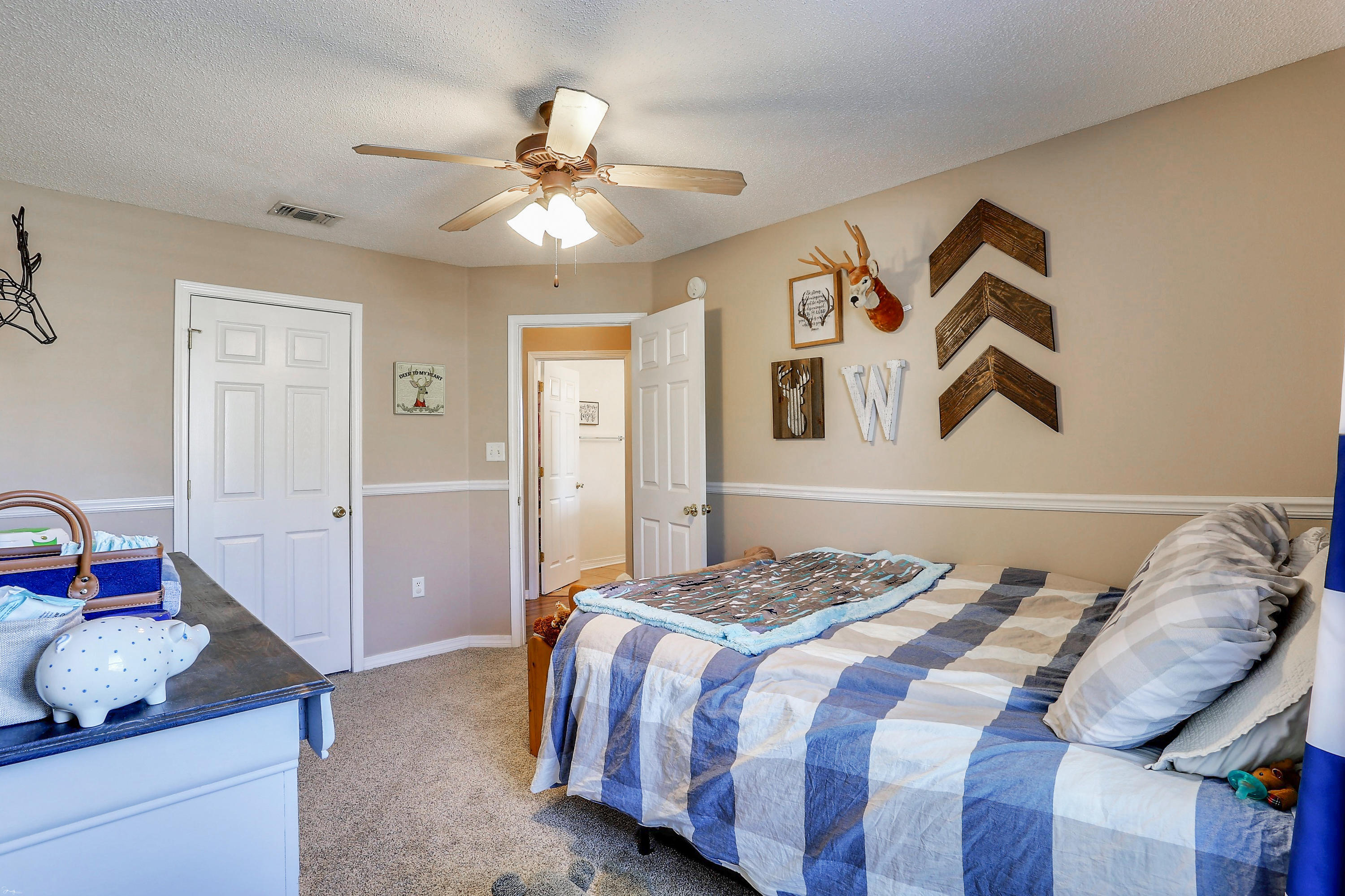 HOLLEY BY THE SEA - Residential