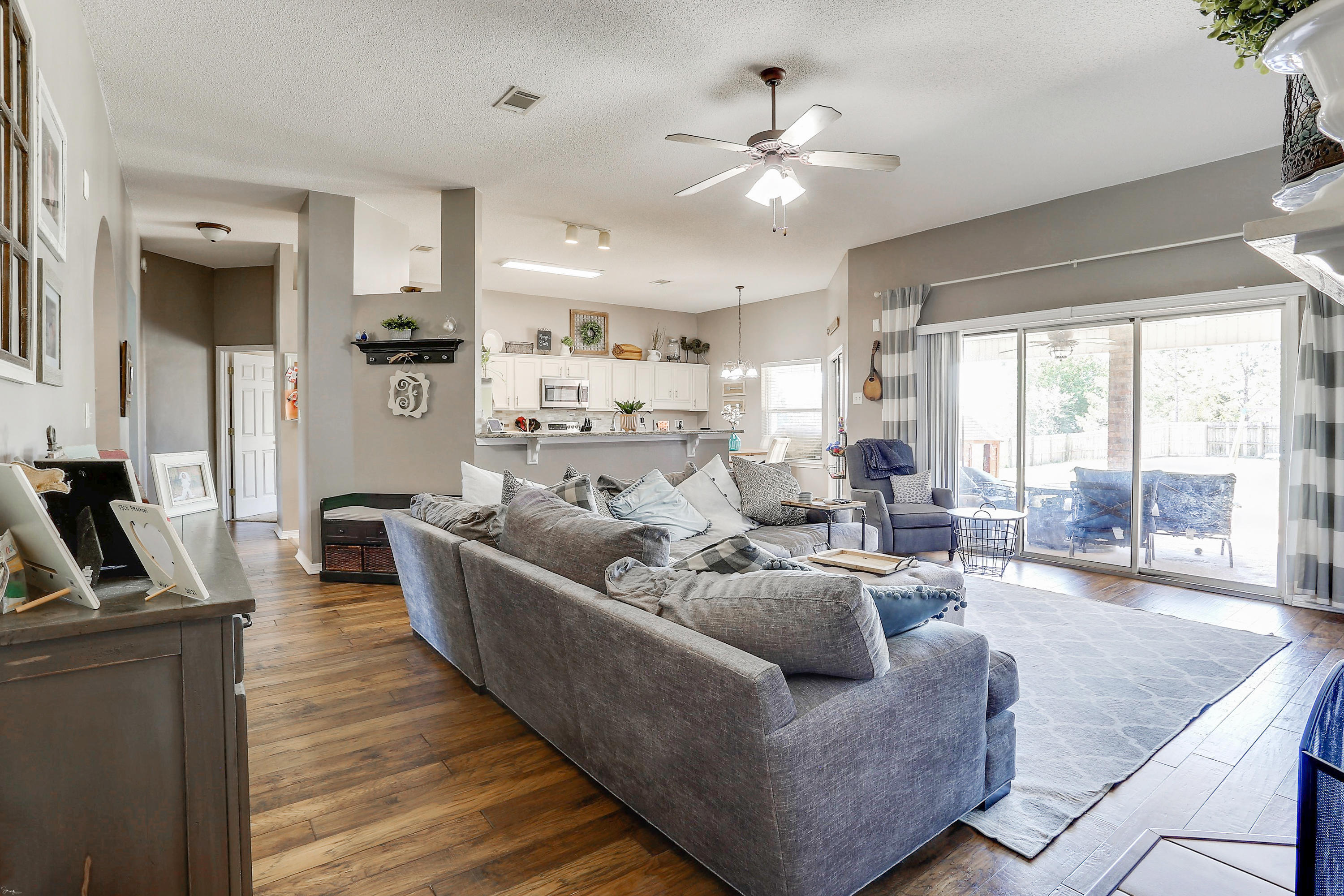 HOLLEY BY THE SEA - Residential