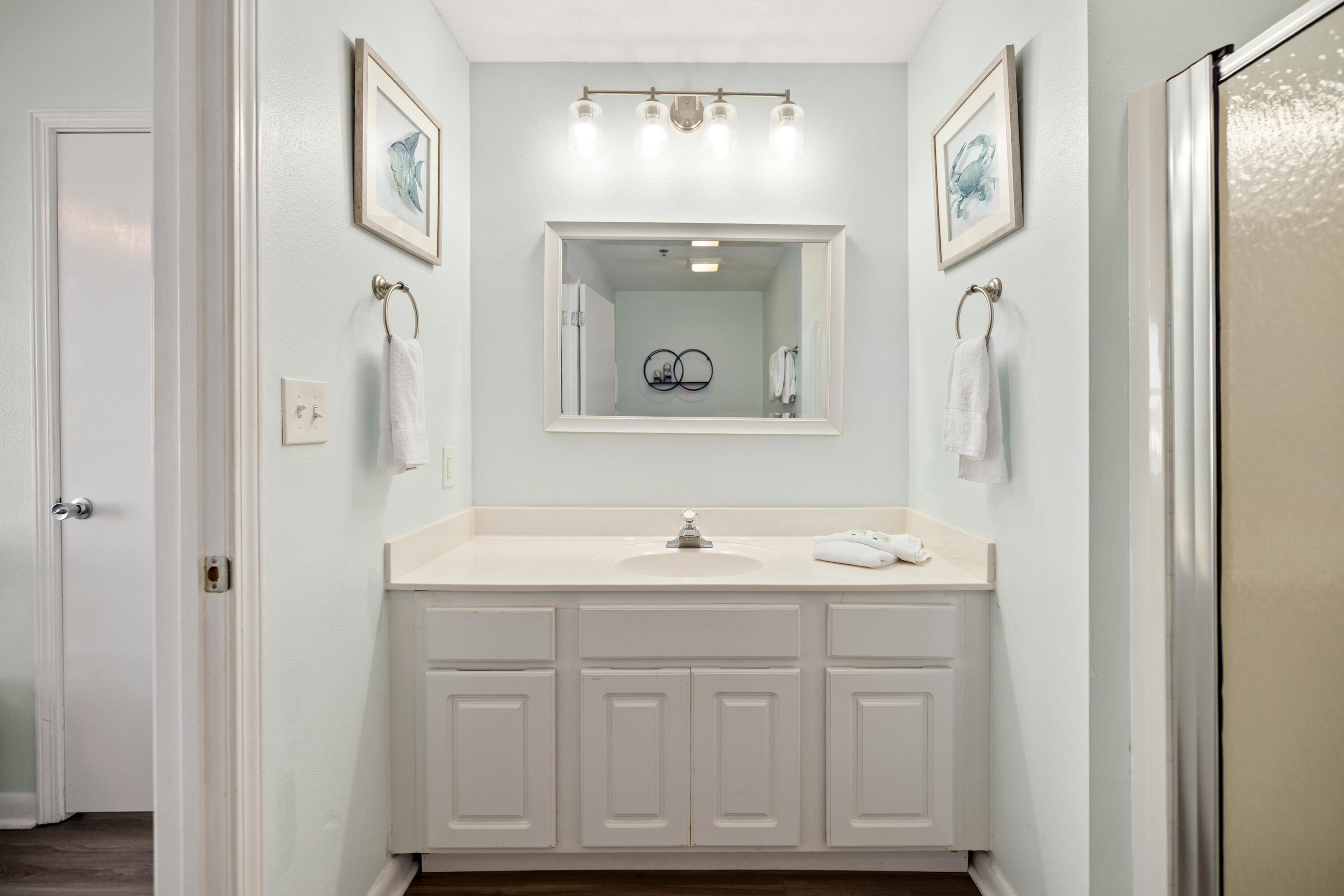 PALM COURT YACHT CLUB - Residential