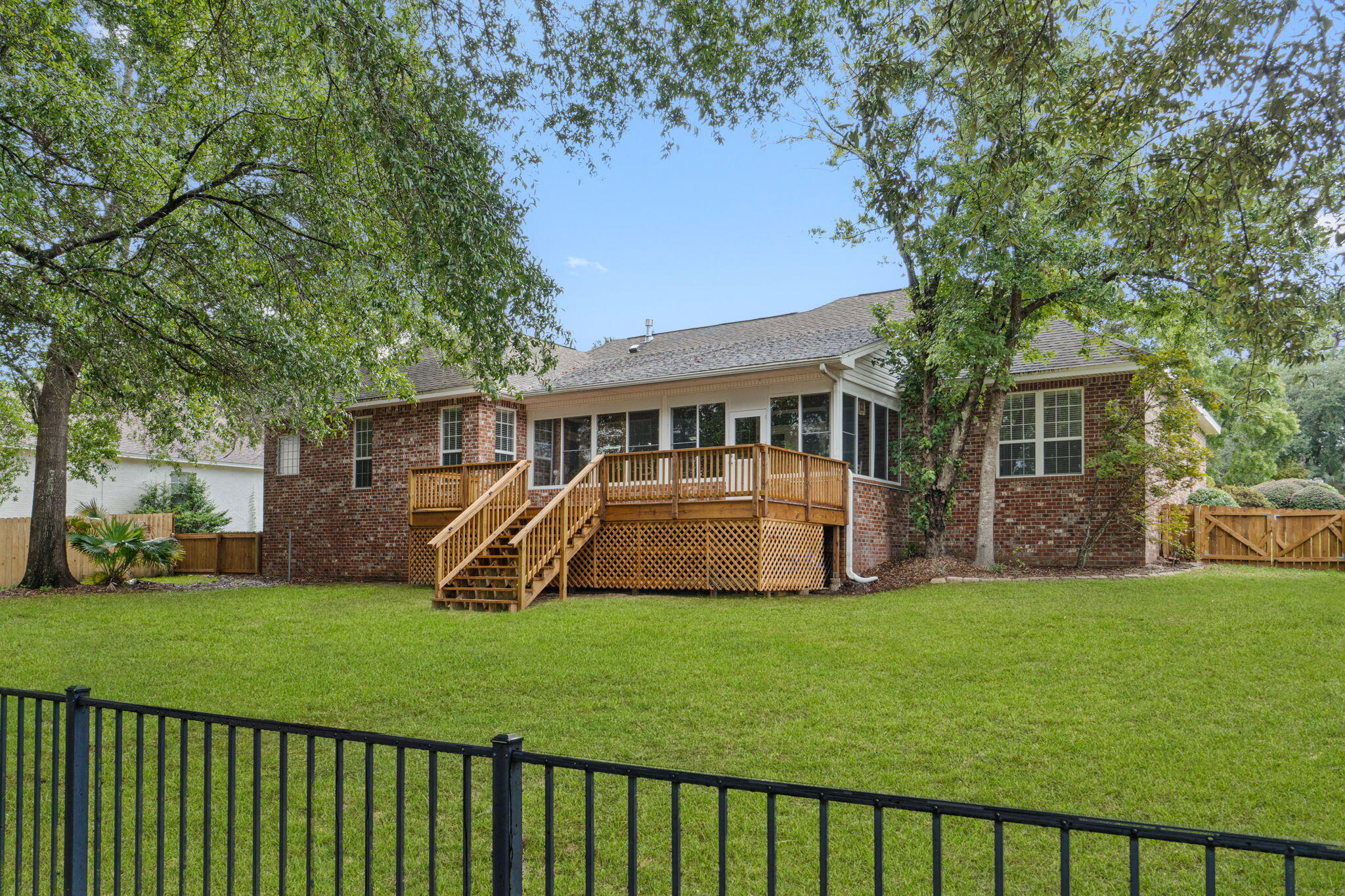 SHOAL LANDING EAST - Residential