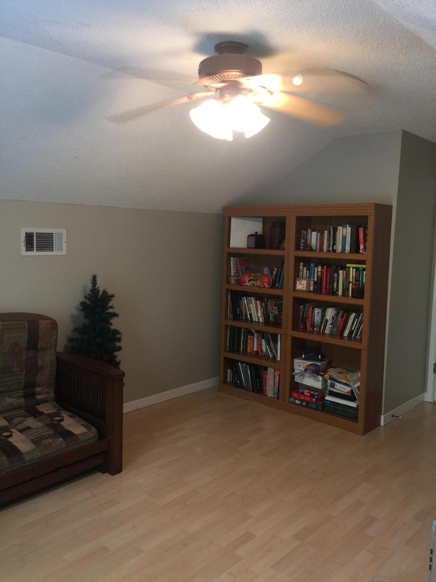 PARKWOOD LANE BLUEWATER BAY - Residential