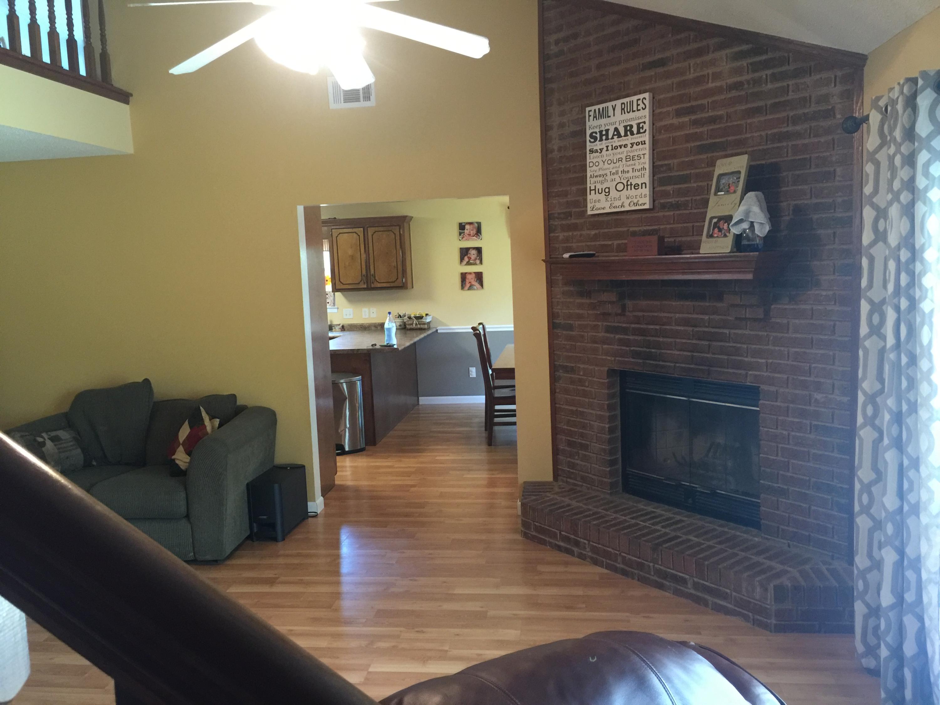 PARKWOOD LANE BLUEWATER BAY - Residential