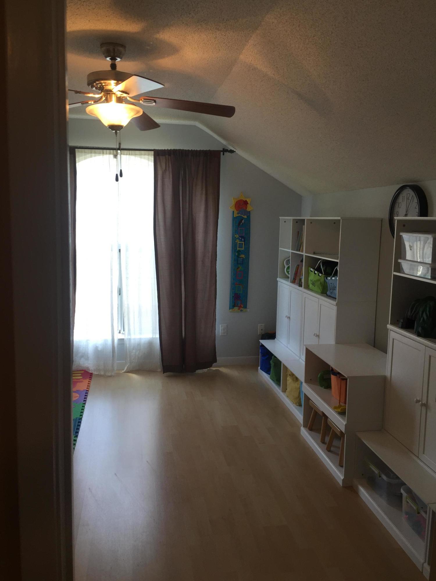 PARKWOOD LANE BLUEWATER BAY - Residential