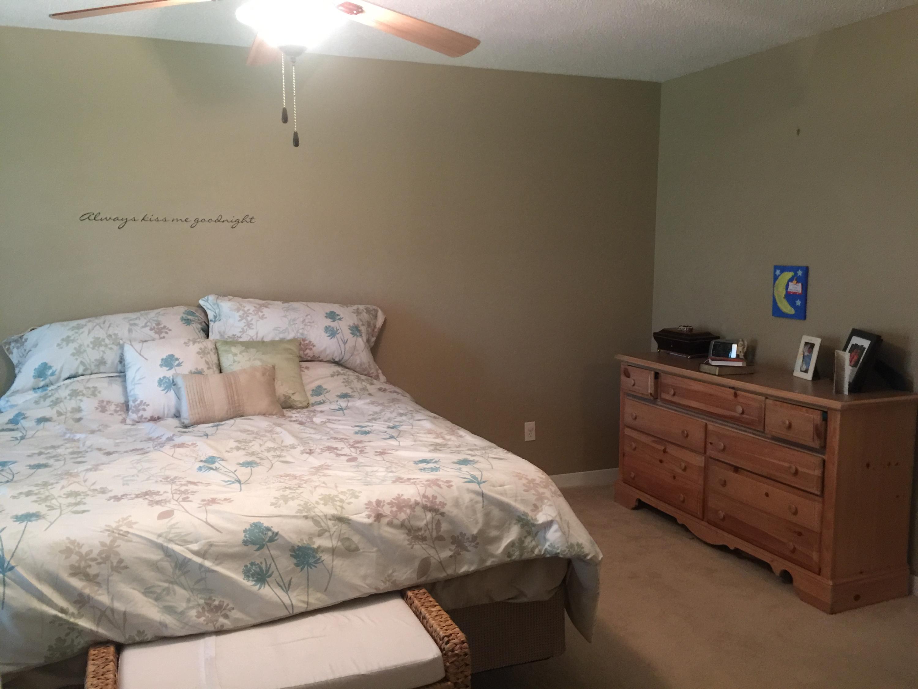 PARKWOOD LANE BLUEWATER BAY - Residential