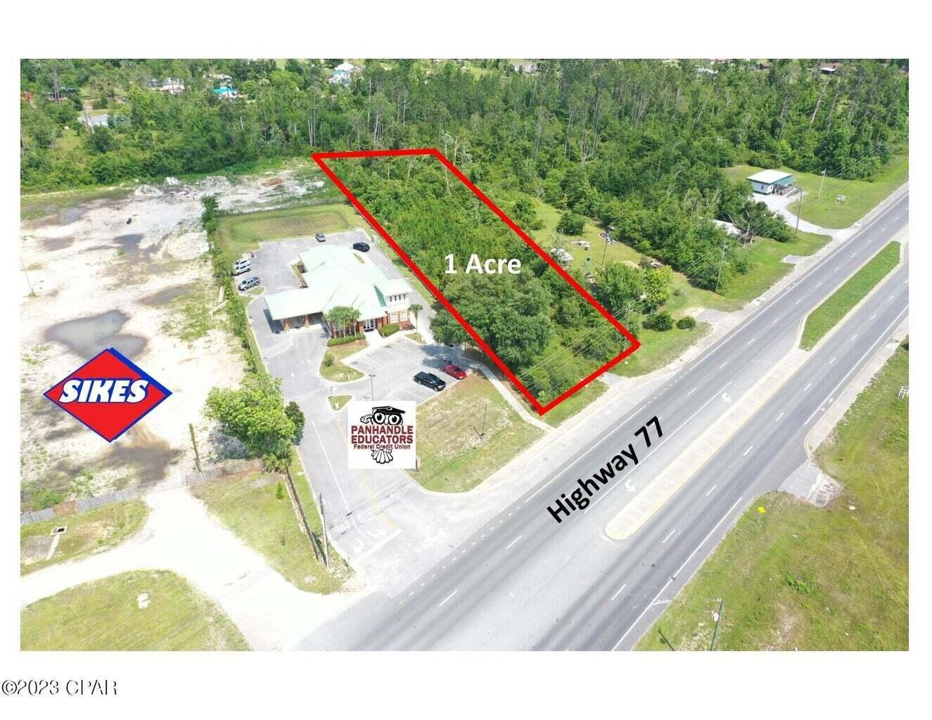 NO RECORDED SUBDIVISION - Land