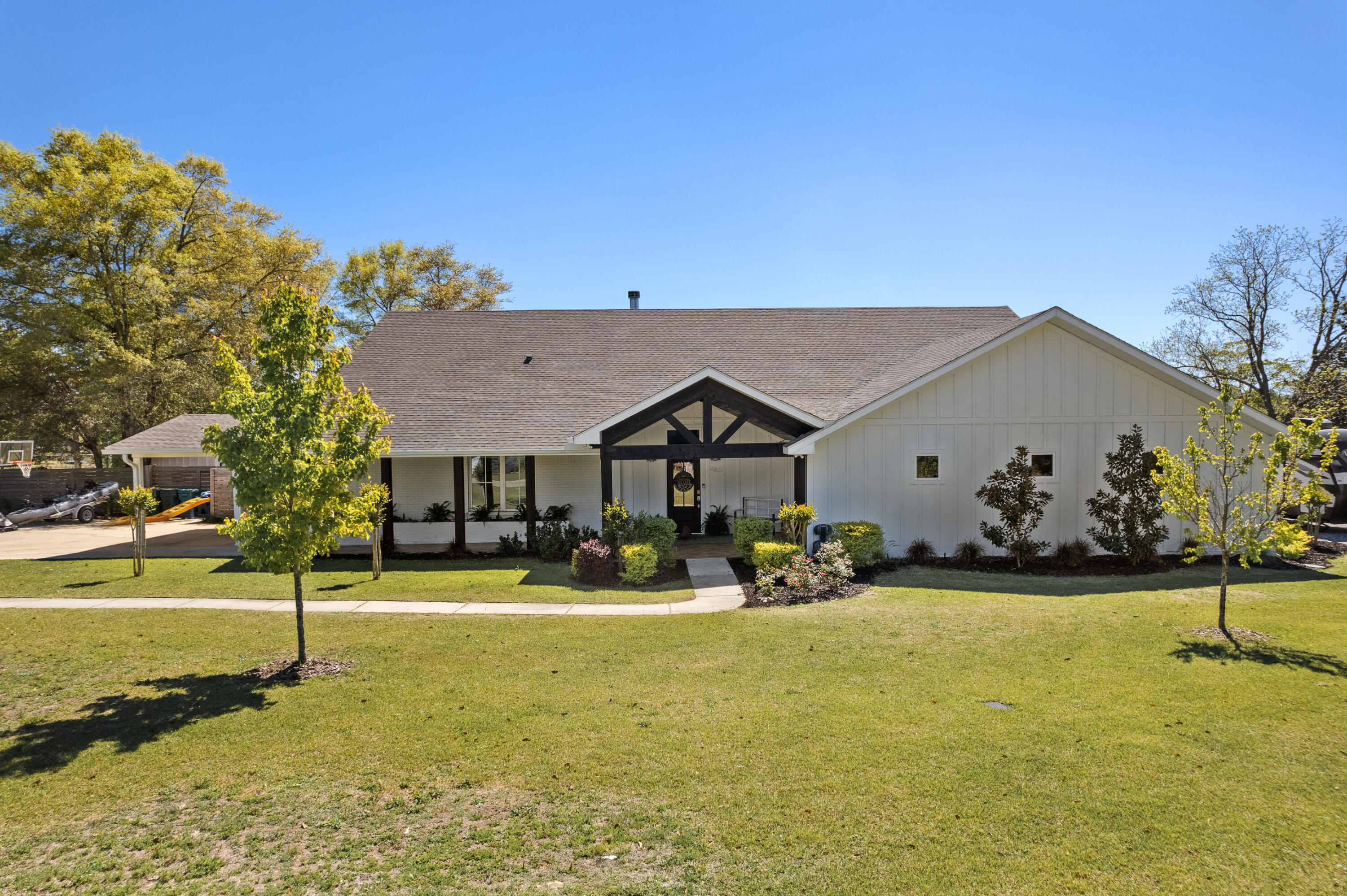 METES & BOUNDS - Residential