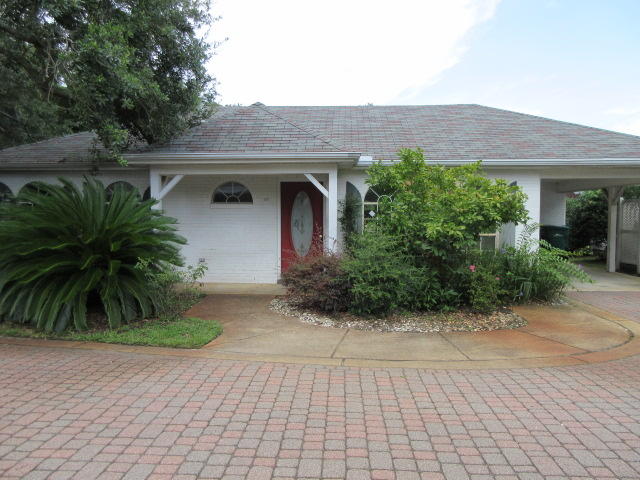 Oak Harbour T/H Villas Unit 103 - Residential