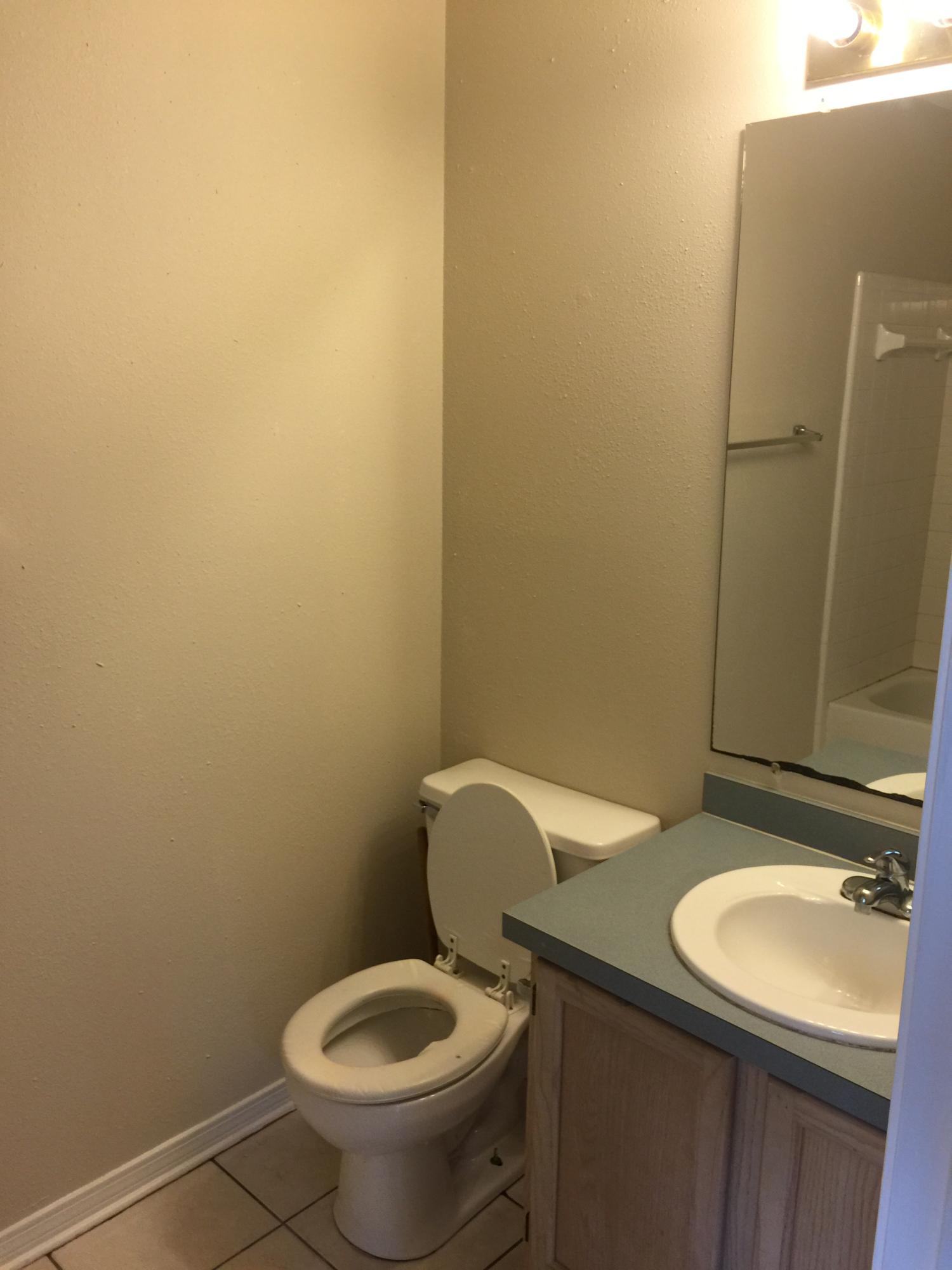 BRISTOL PARK - Residential