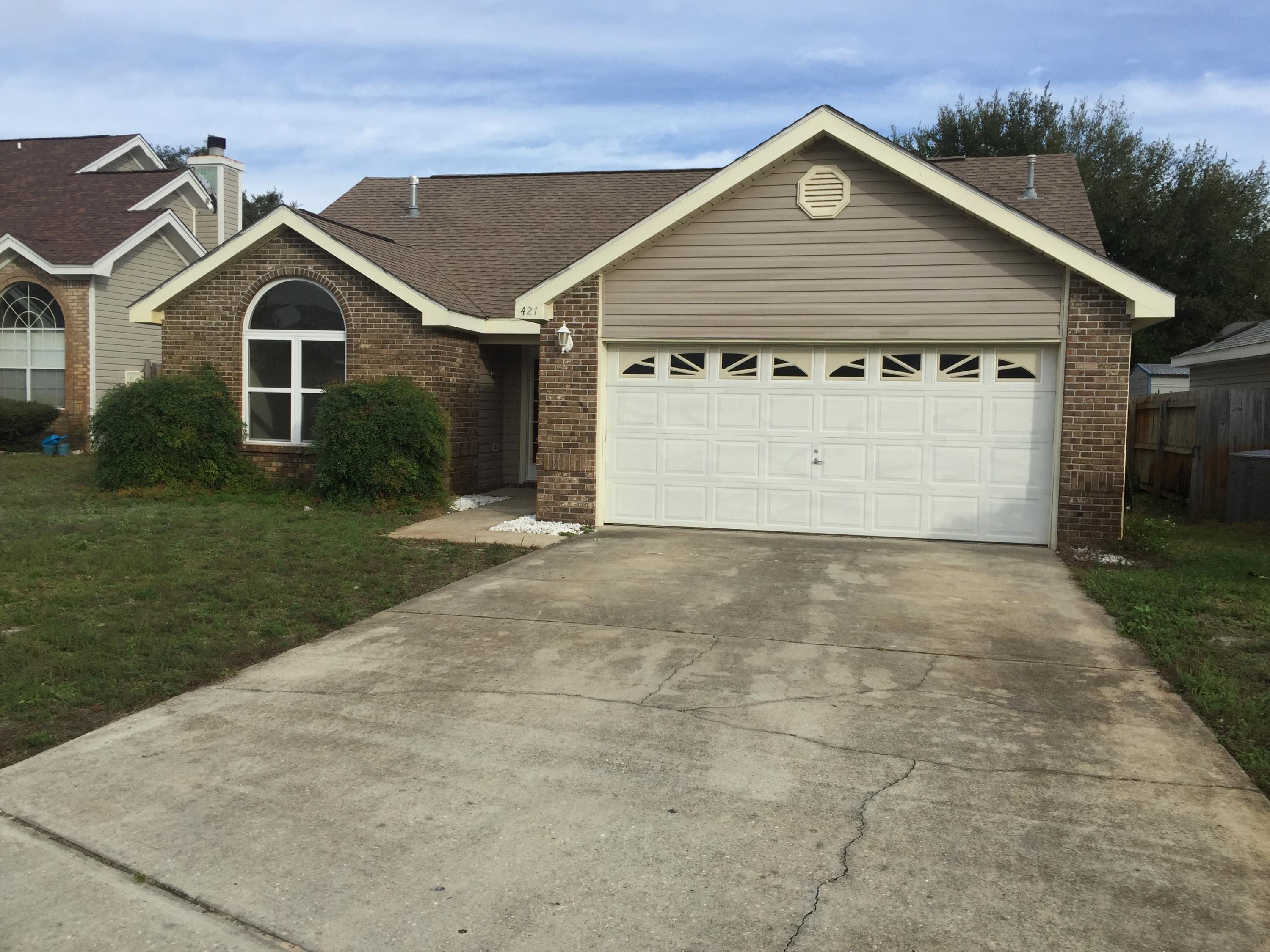 BRISTOL PARK - Residential