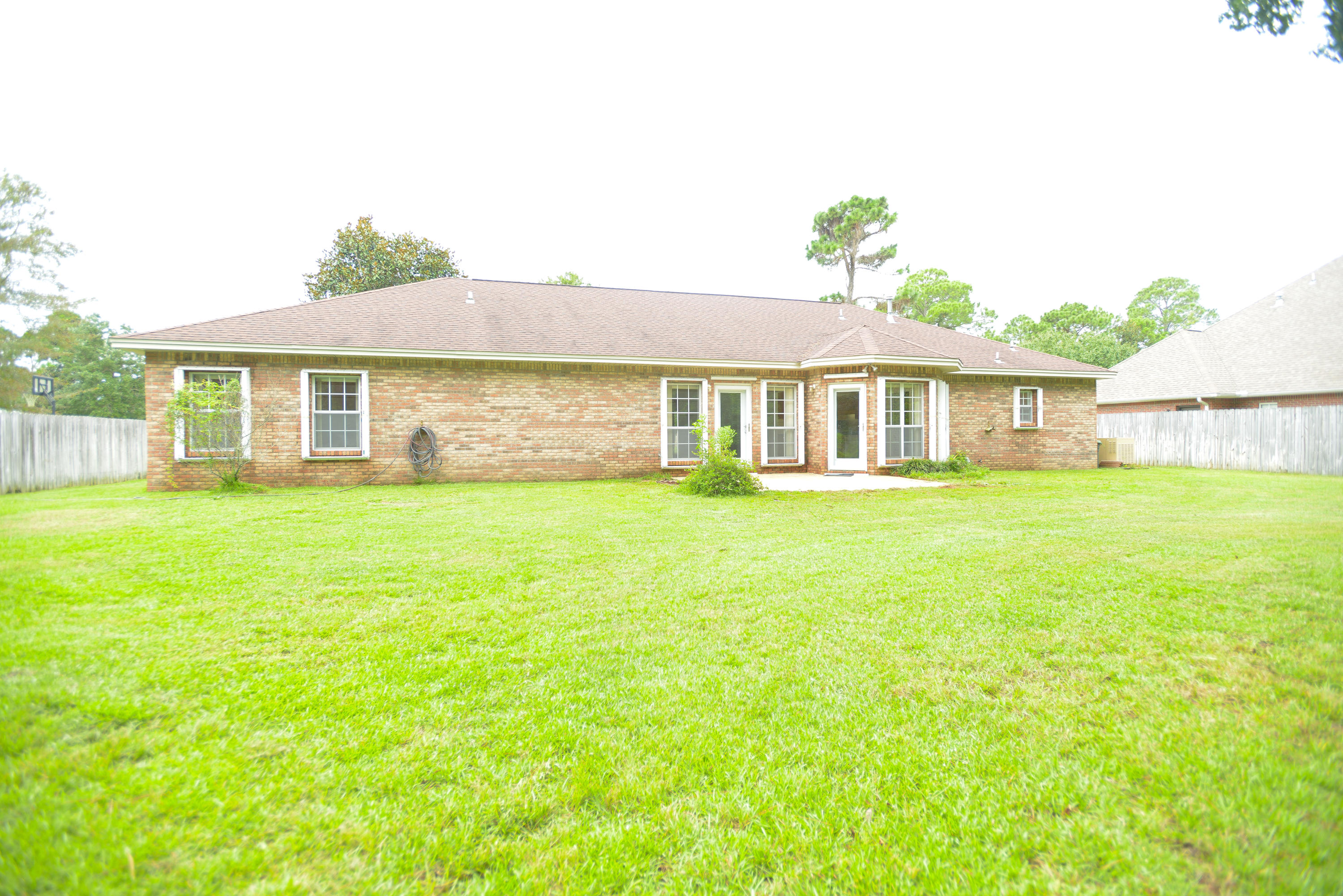 DANA POINTE - Residential