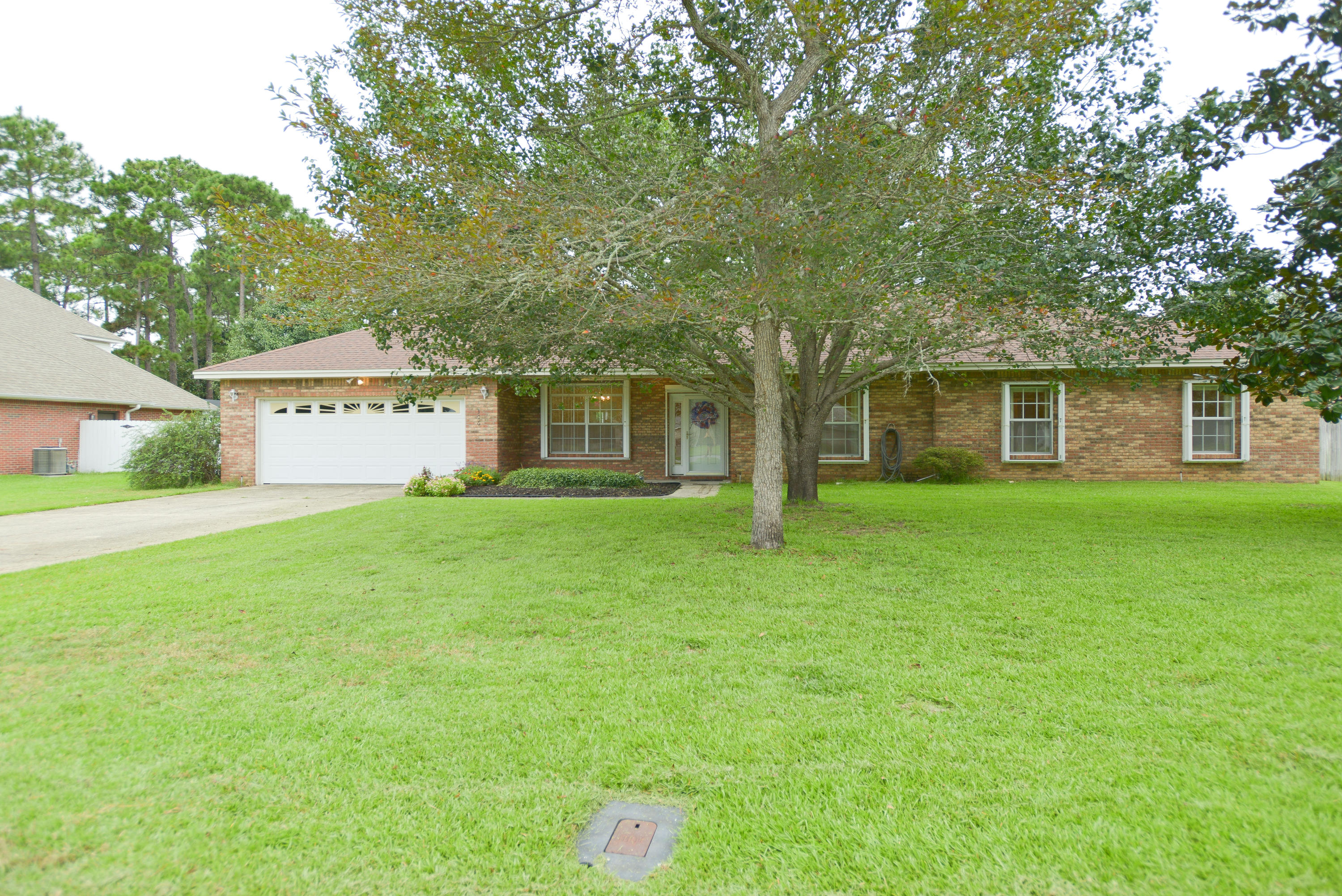 DANA POINTE - Residential