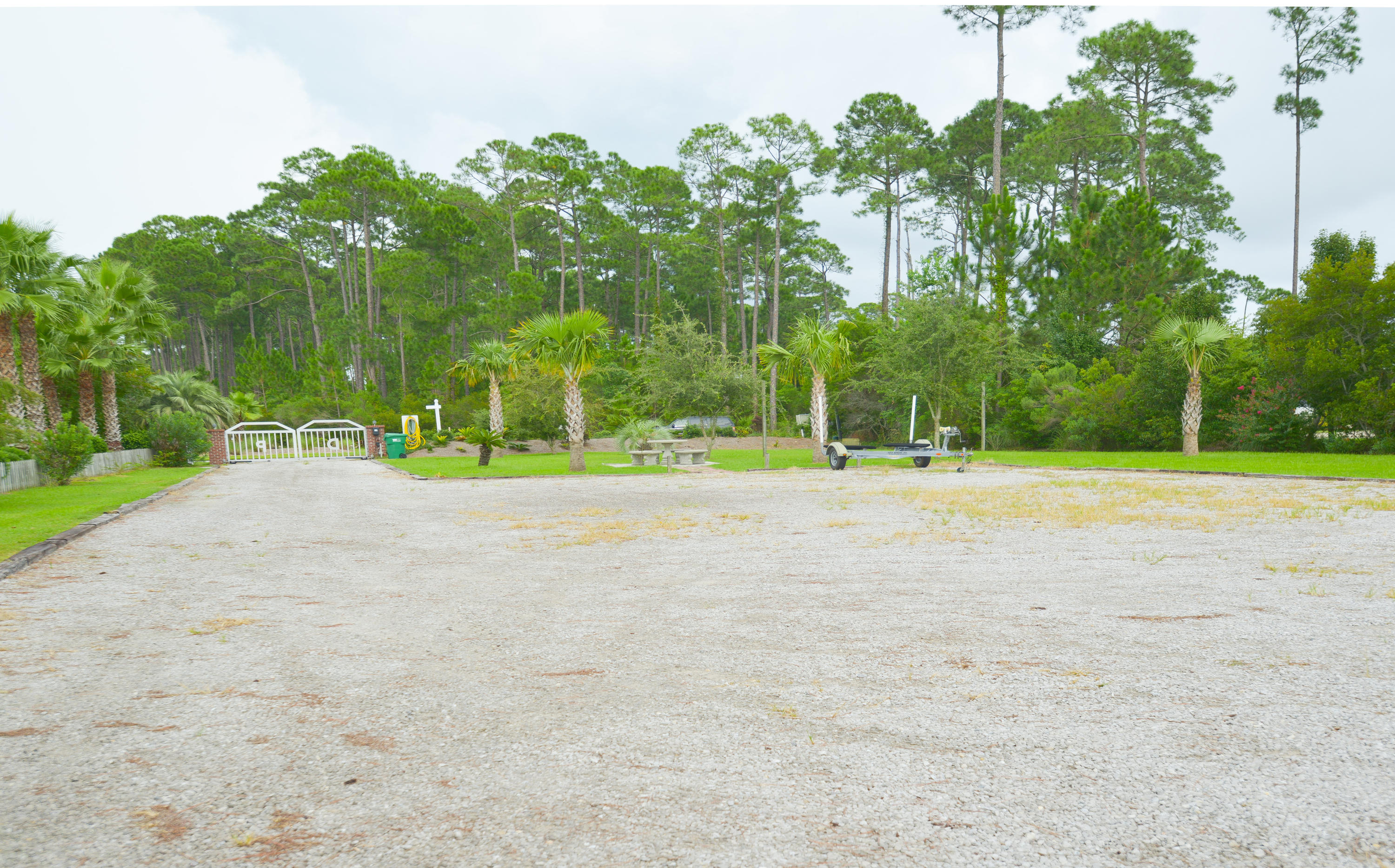 DANA POINTE - Residential