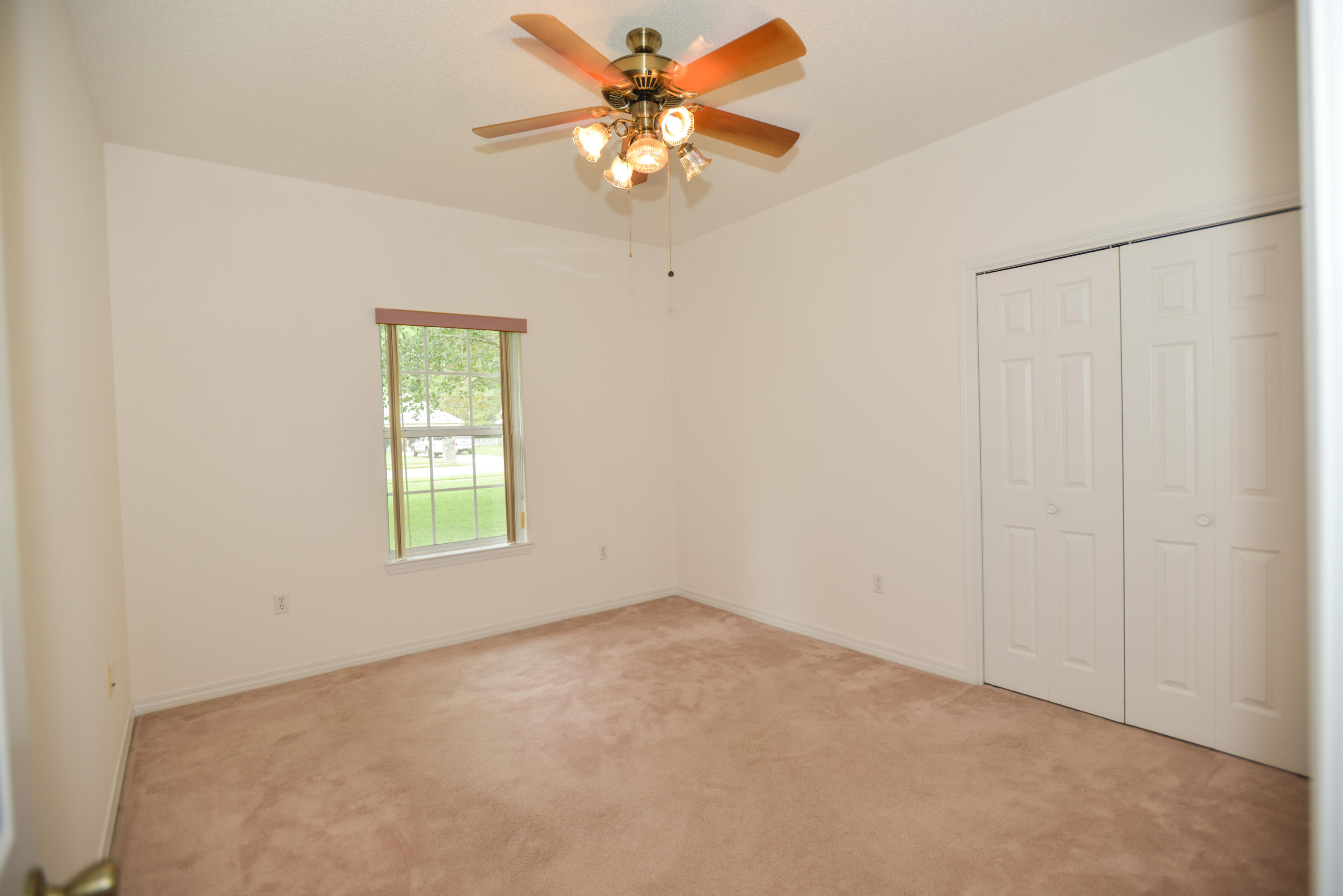 DANA POINTE - Residential