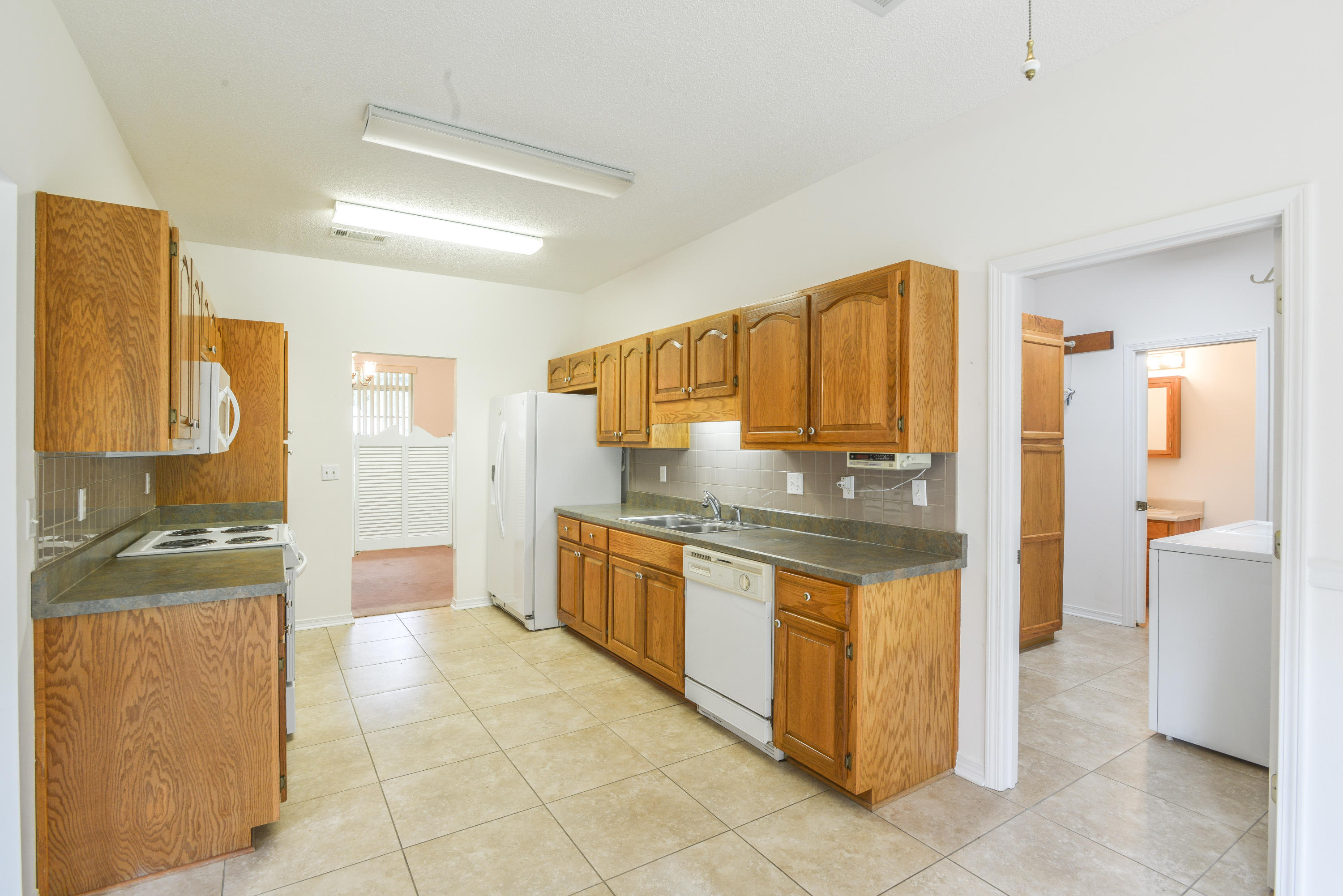 DANA POINTE - Residential