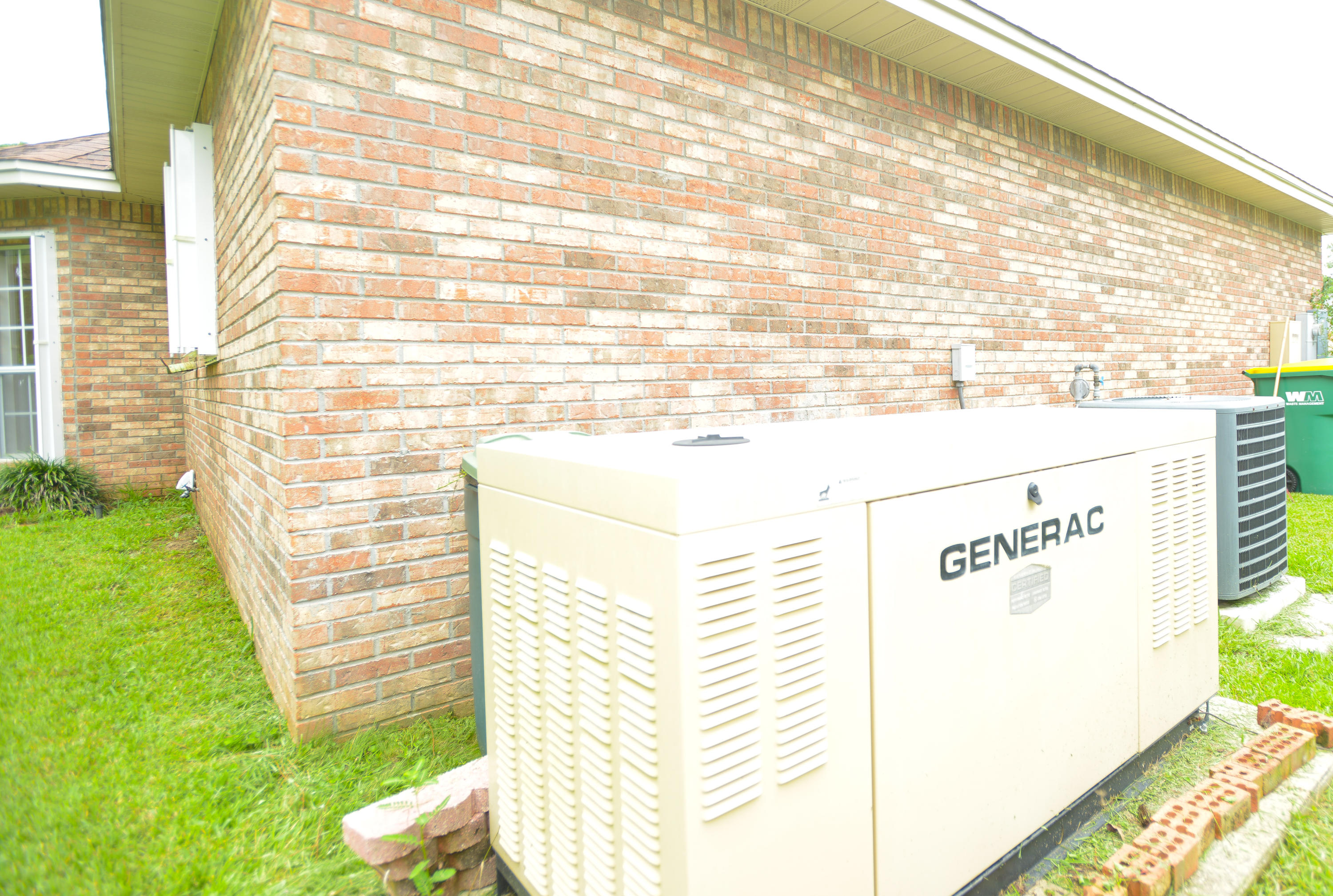 DANA POINTE - Residential