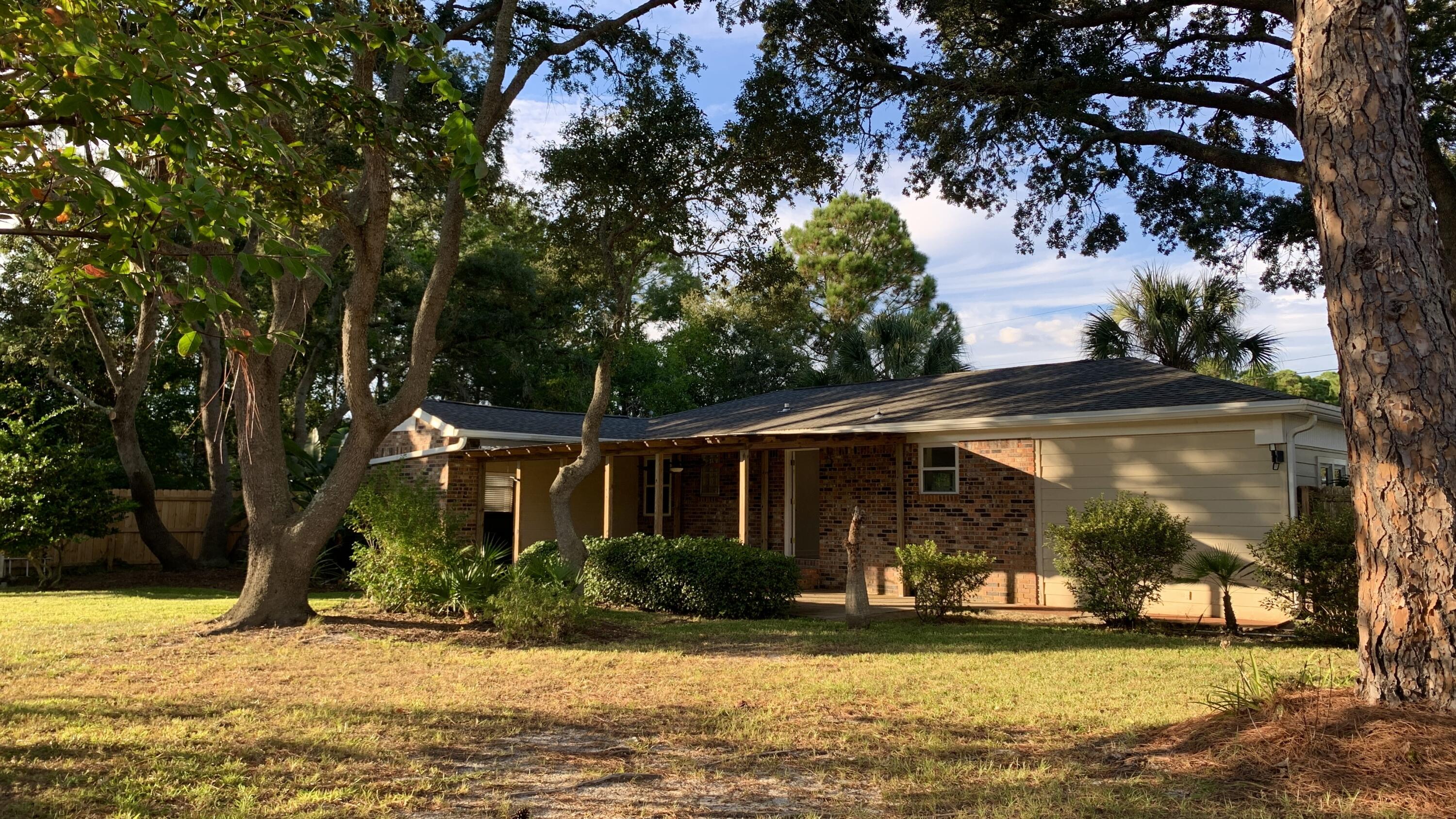 HOLIDAY SHORES ESTATES 3RD ADDN - Residential