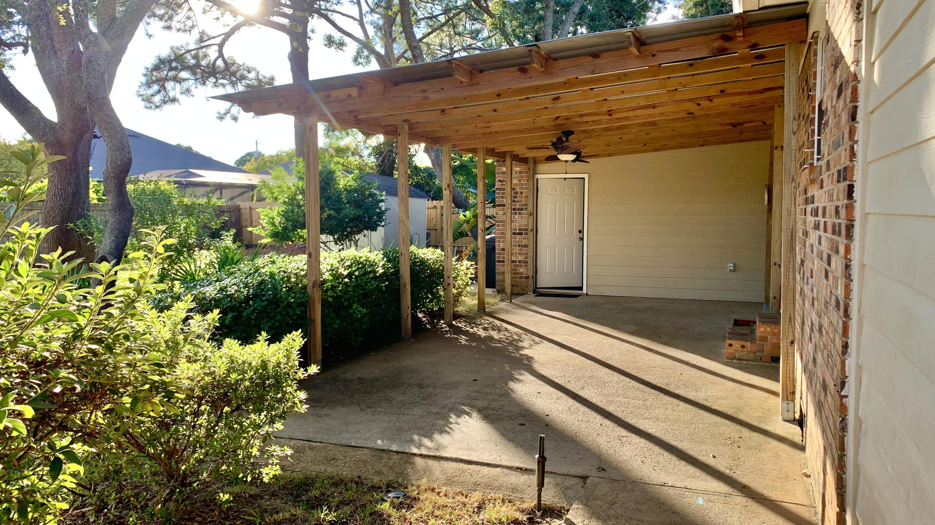 HOLIDAY SHORES ESTATES 3RD ADDN - Residential