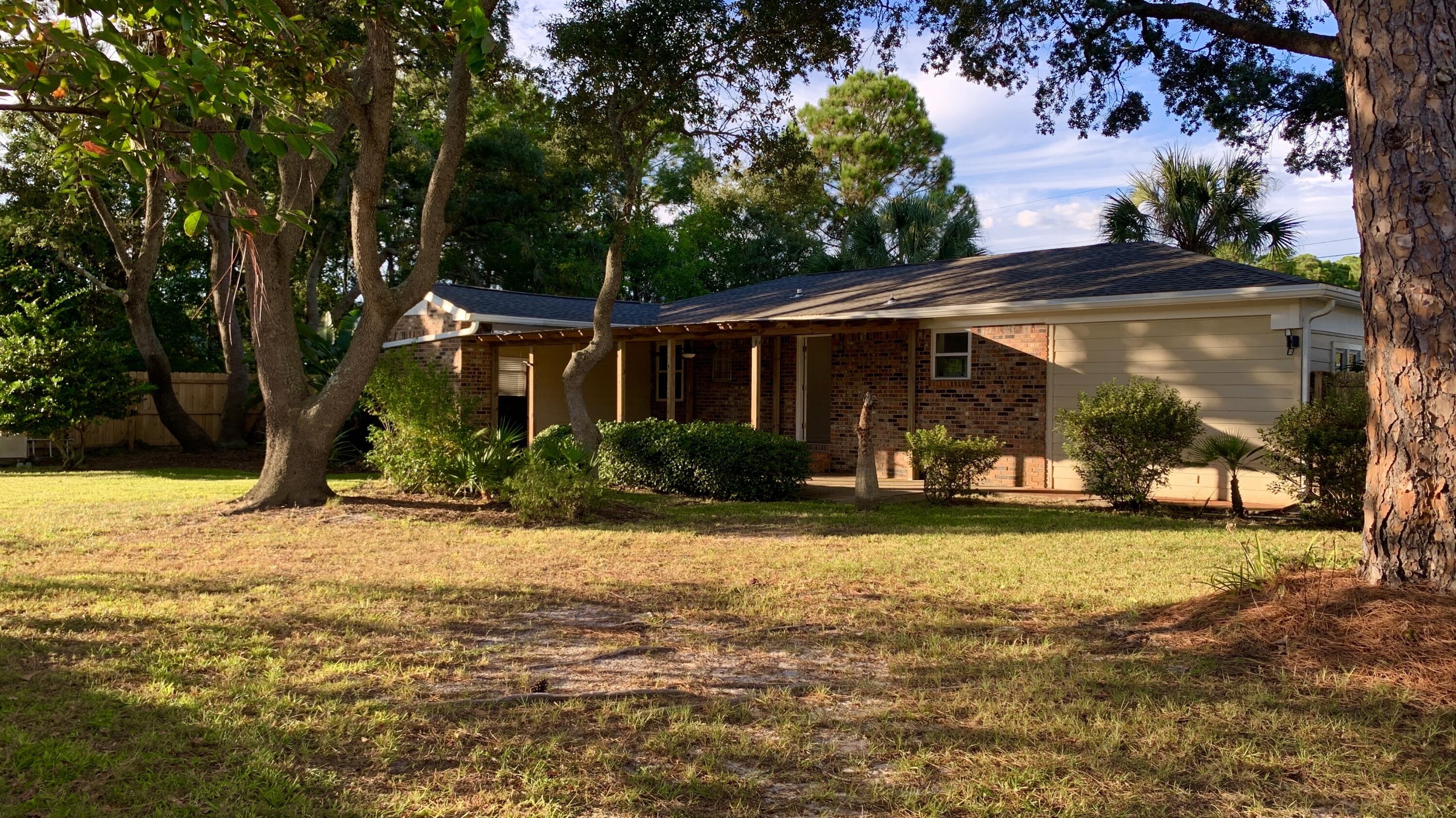 HOLIDAY SHORES ESTATES 3RD ADDN - Residential